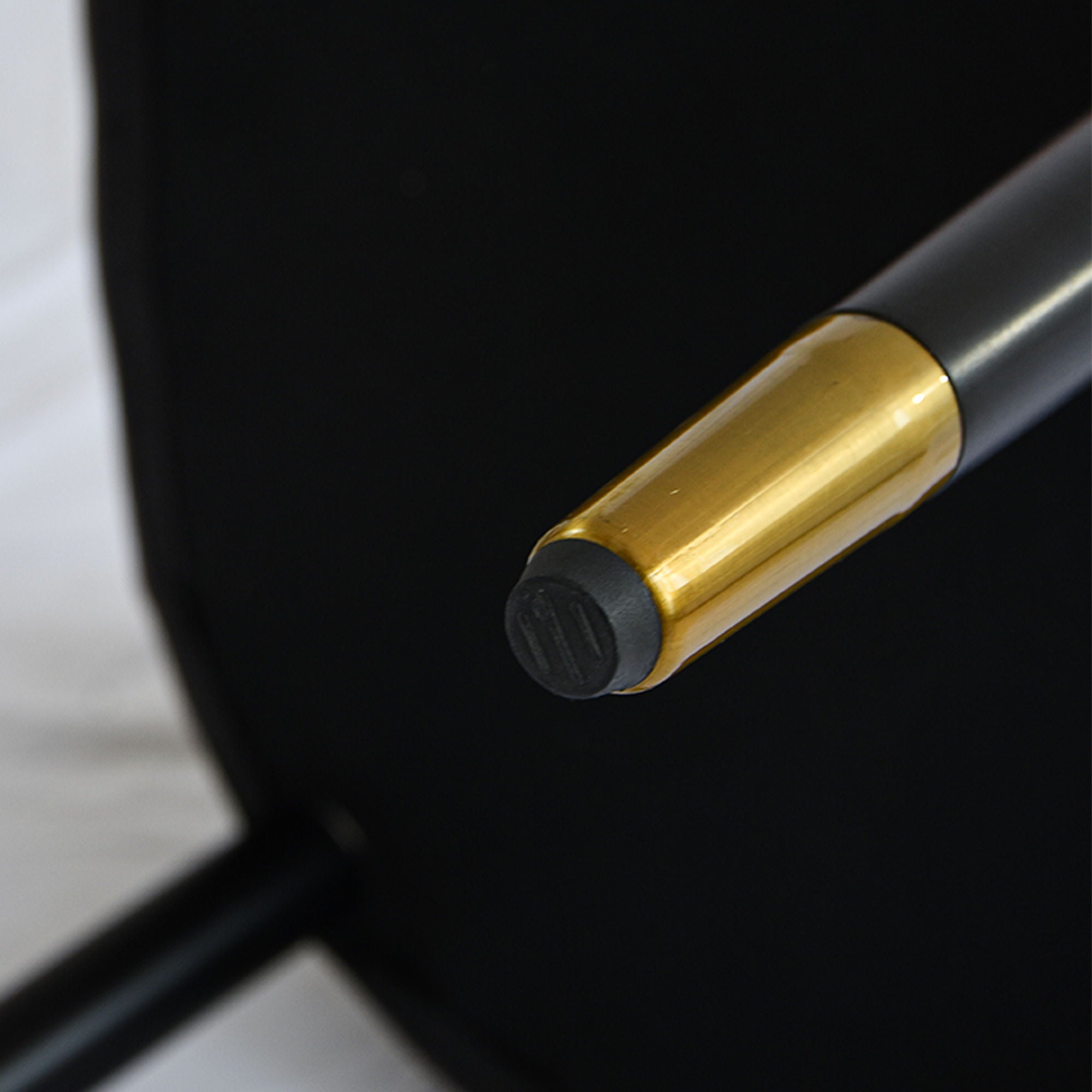 Modern PU Sponge-Filled Dining Chair, Solid Wood Metal Legs, Suitable For Restaurants, Living Rooms And Rooms (Set of 2) - Best Buy Furniture