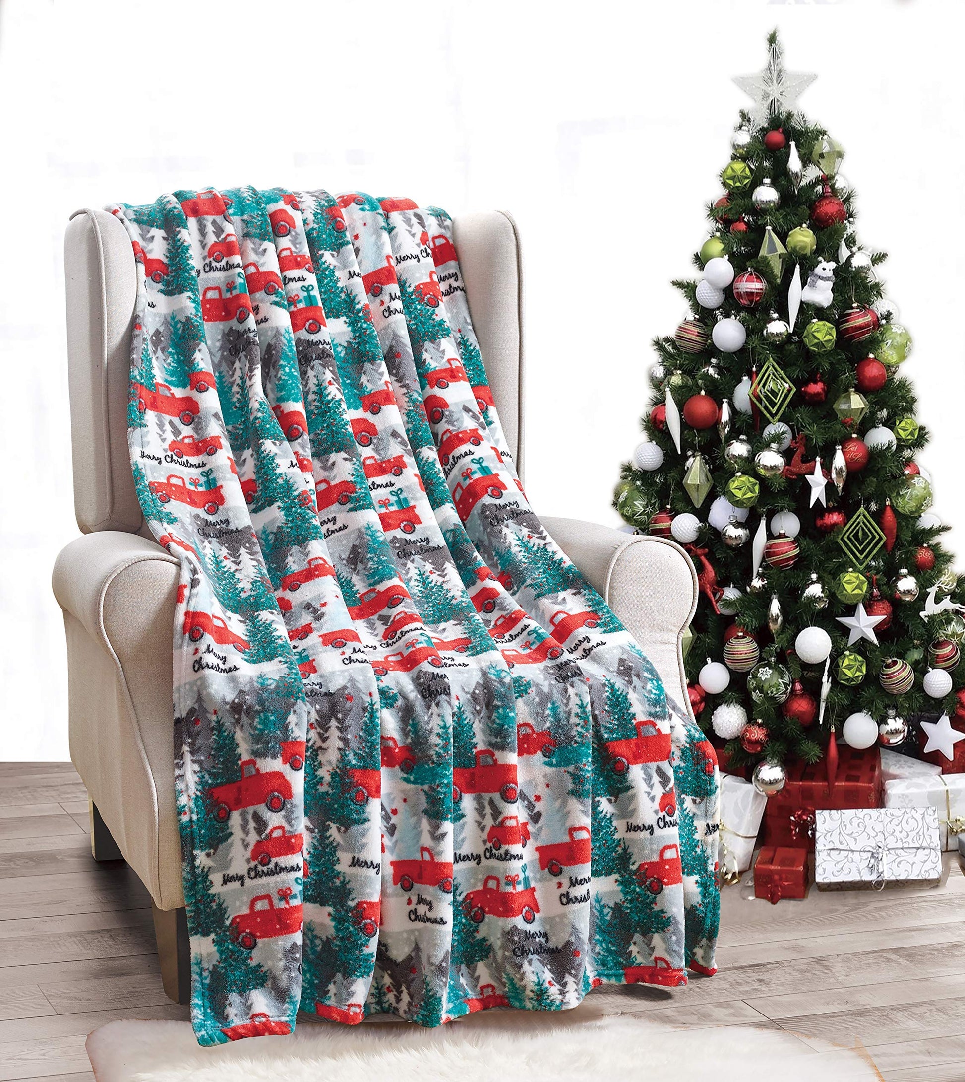 Decor&More Festive Holiday Microplush Throw Blanket (50" x 60") - Forest Friends - Best Buy Furniture