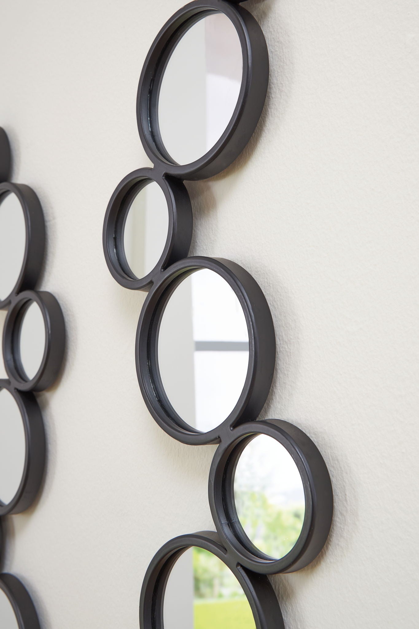 Vinler - Accent Mirror Set (Set of 2) - Black - Best Buy Furniture