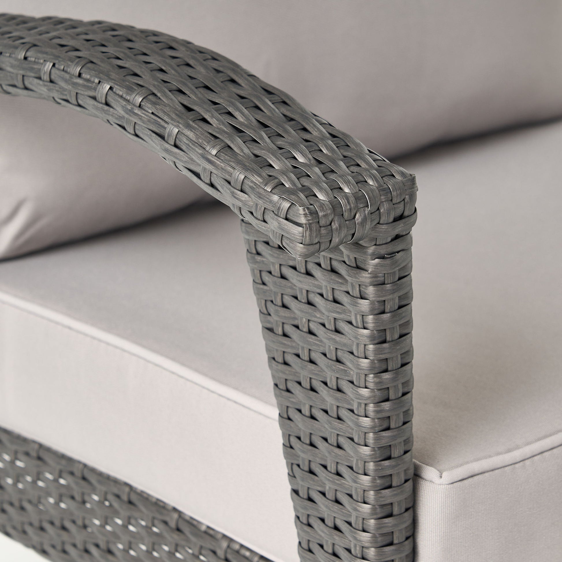 Honolulu - Modern Chat Set of 5 With Wicker - Gray / Silver - Best Buy Furniture