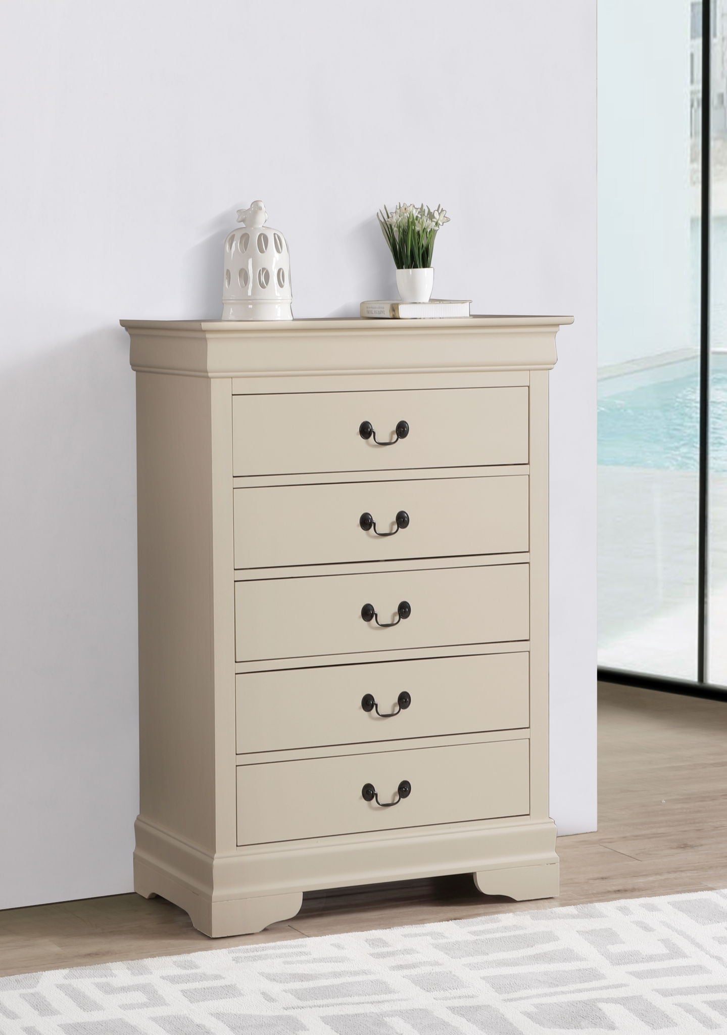 Traditional Style Storage Chest Elegant - Best Buy Furniture