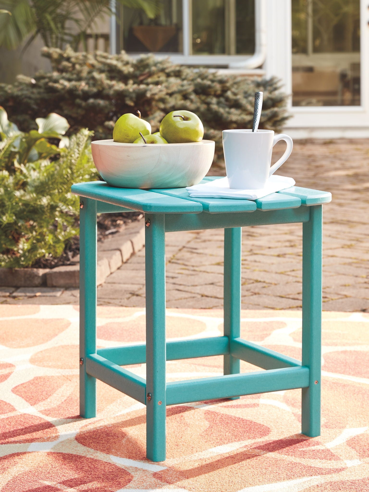 Sundown Treasure - Outdoor End Table - Best Buy Furniture