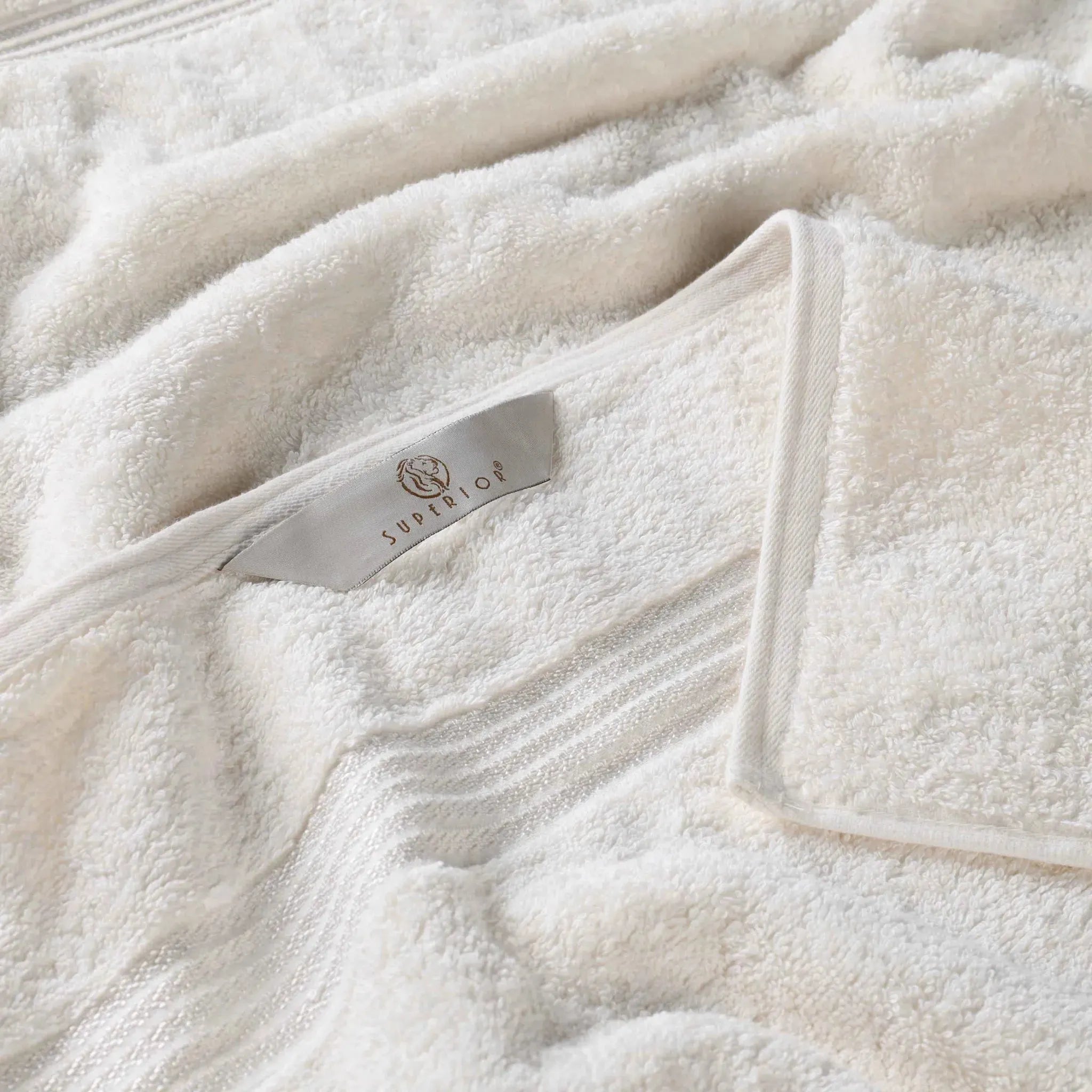 Egyptian Cotton Plush Absorbent Luxury Bath Towel Set of 4