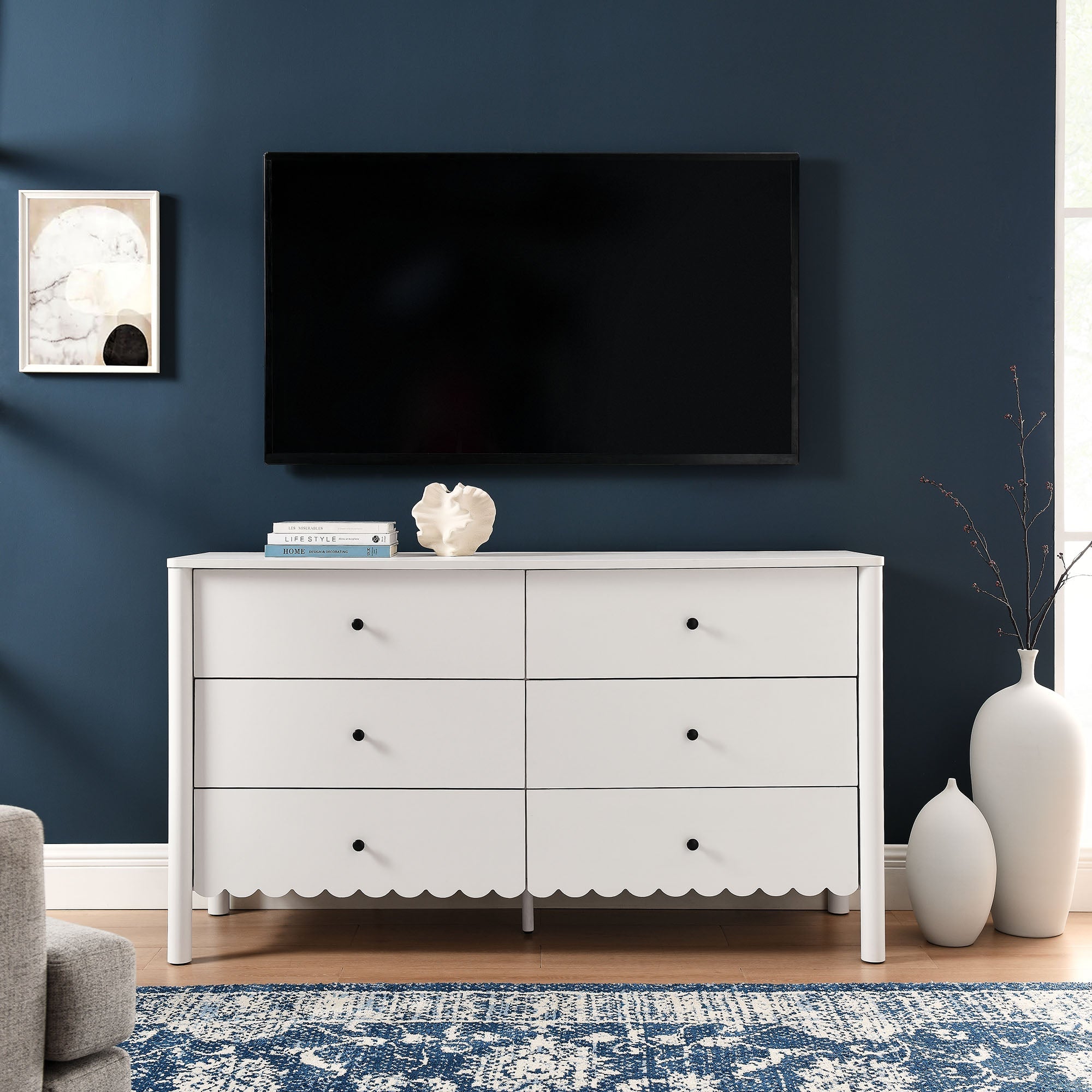 Emmeline Scalloped 6-Drawer Dresser - Best Buy Furniture