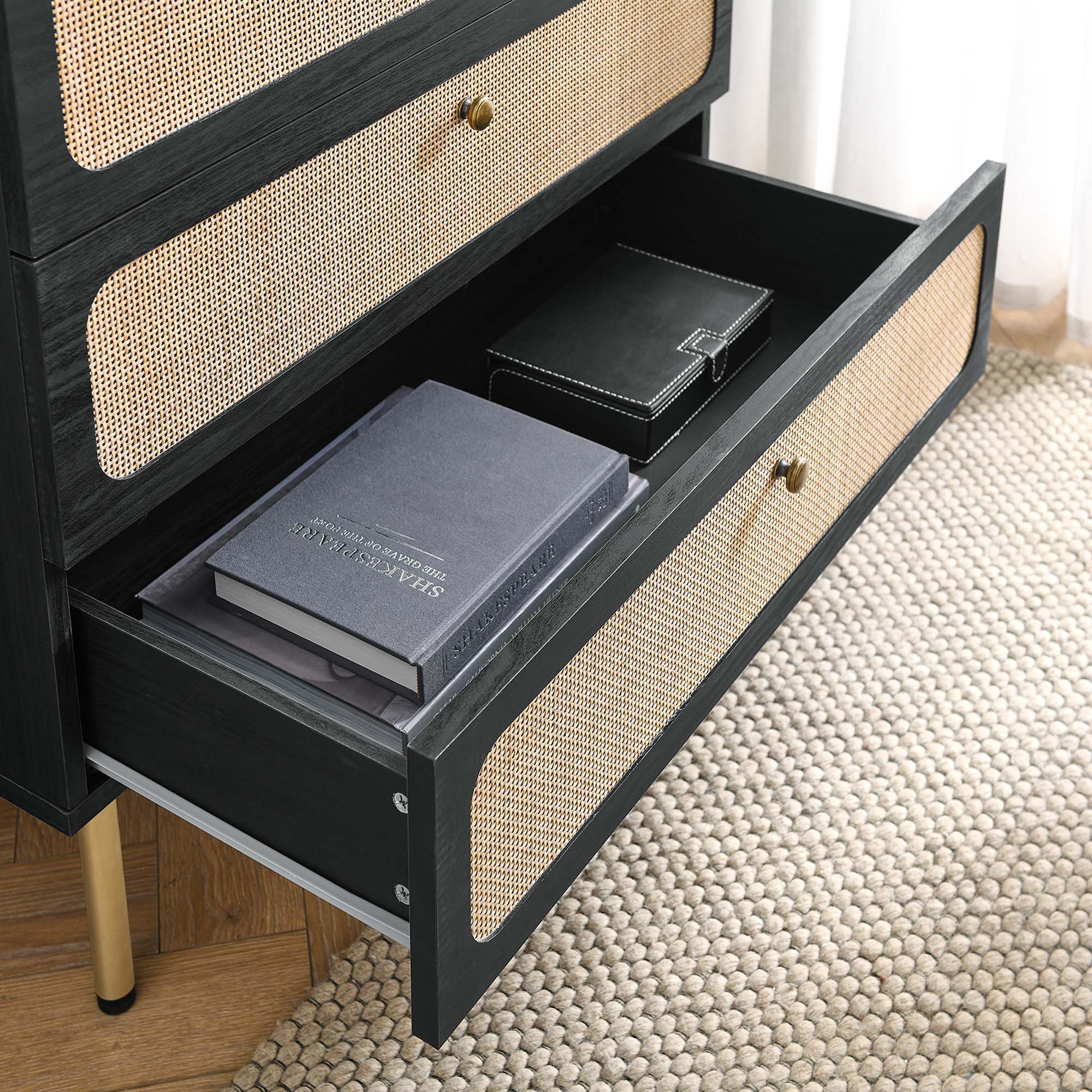 Chaucer 3-Drawer Chest - Best Buy Furniture
