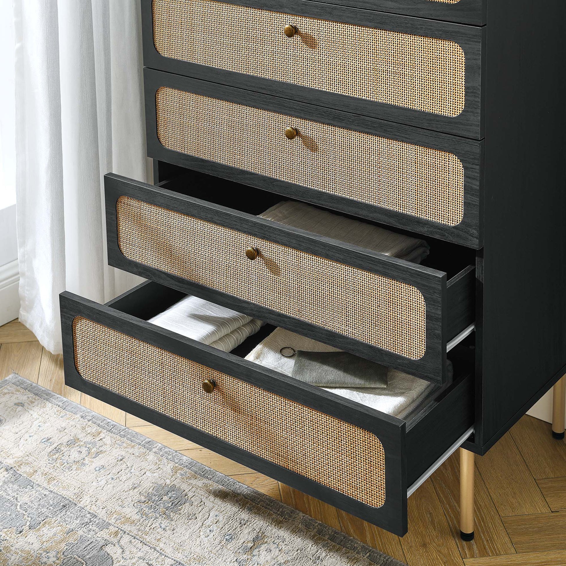 Chaucer 5-Drawer Chest - Best Buy Furniture