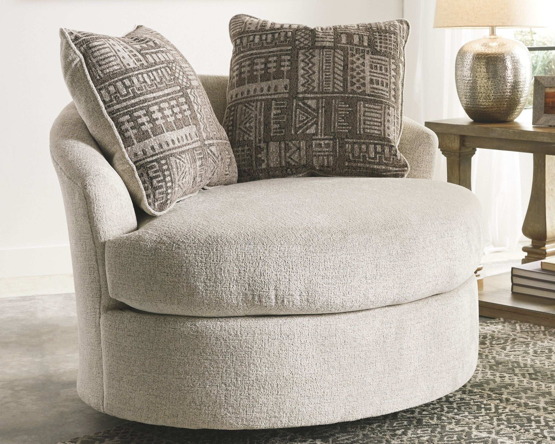 Soletren - Swivel Chair - Best Buy Furniture