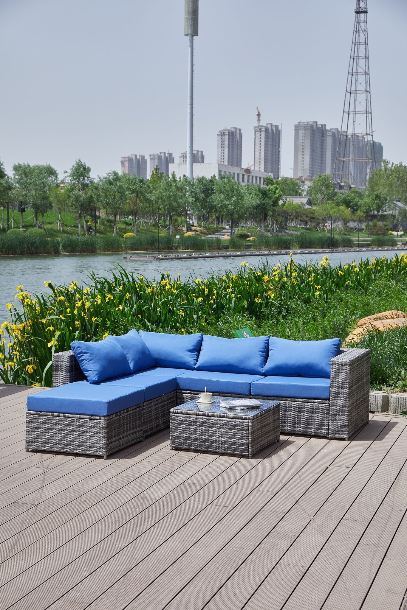 Patio Sofa With Cushions - Best Buy Furniture
