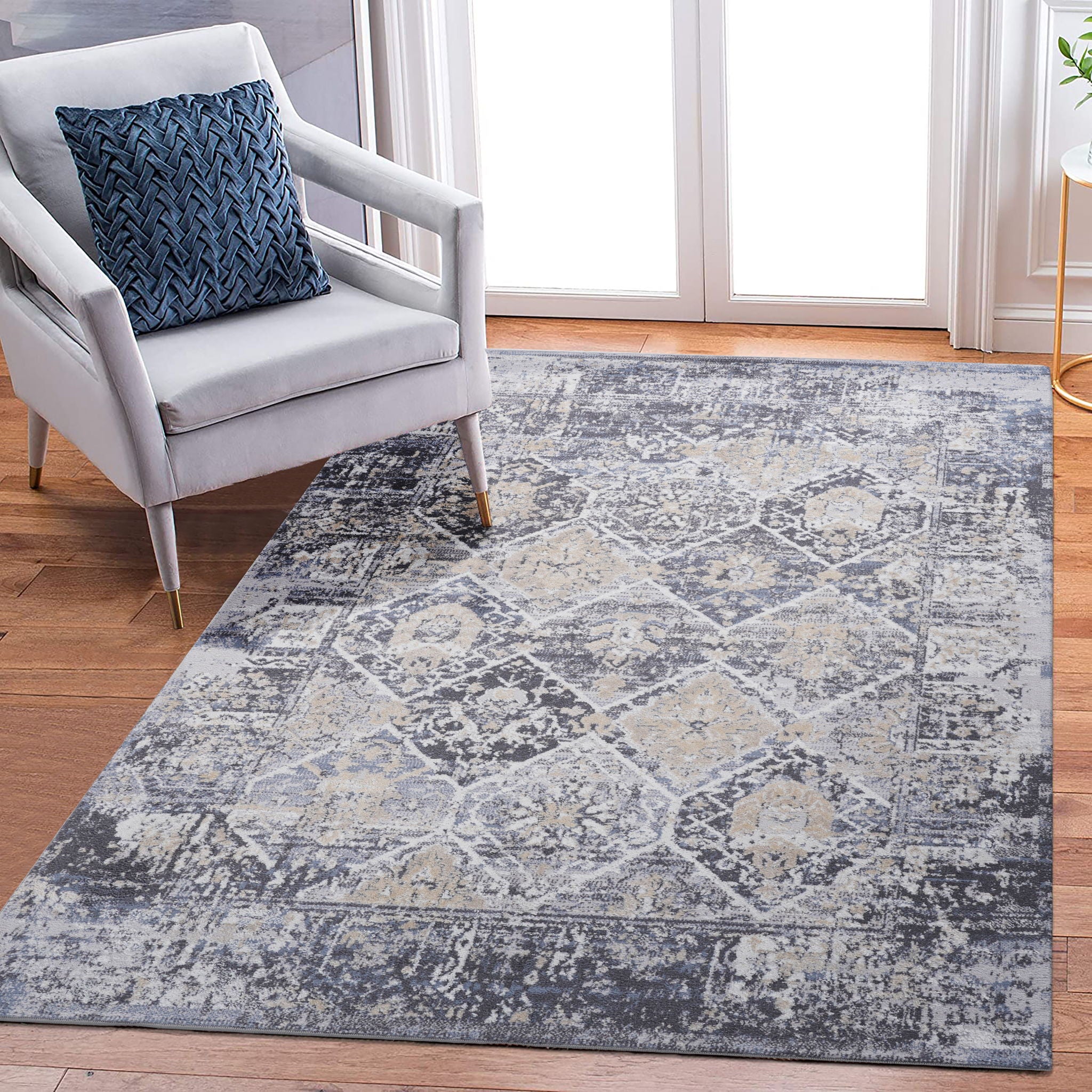 Payas - Traditional Area Rug - Best Buy Furniture
