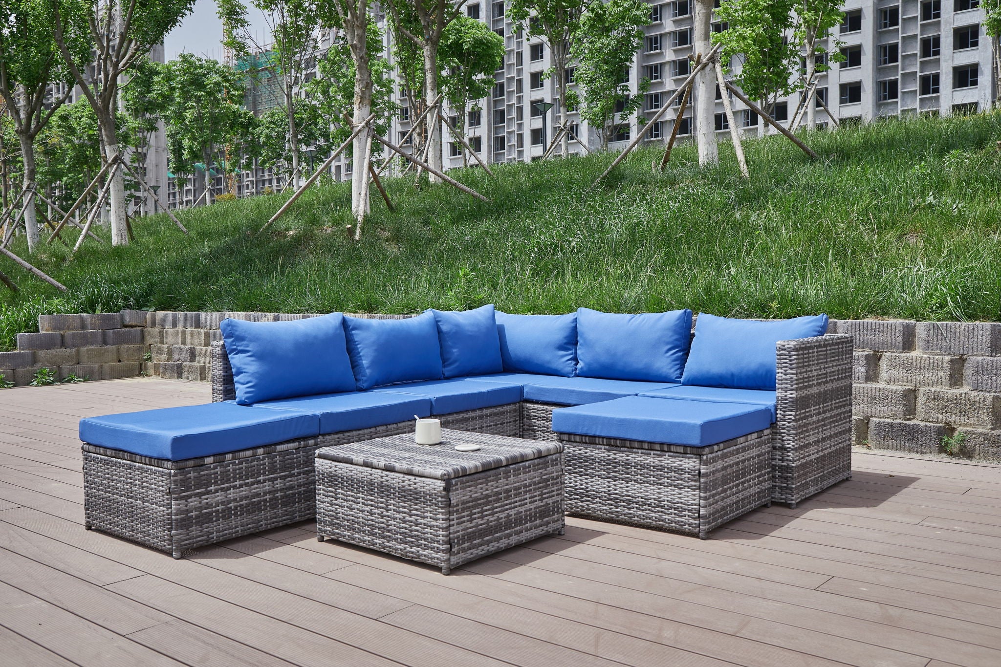 Patio Sofa With Cushions - Best Buy Furniture