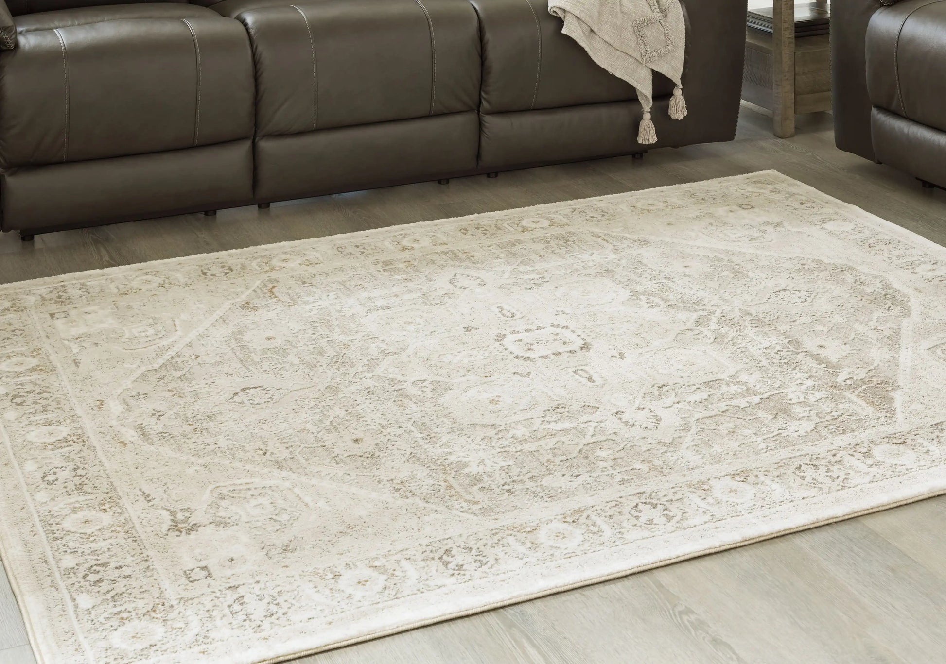 Gatwell - Rug - Best Buy Furniture
