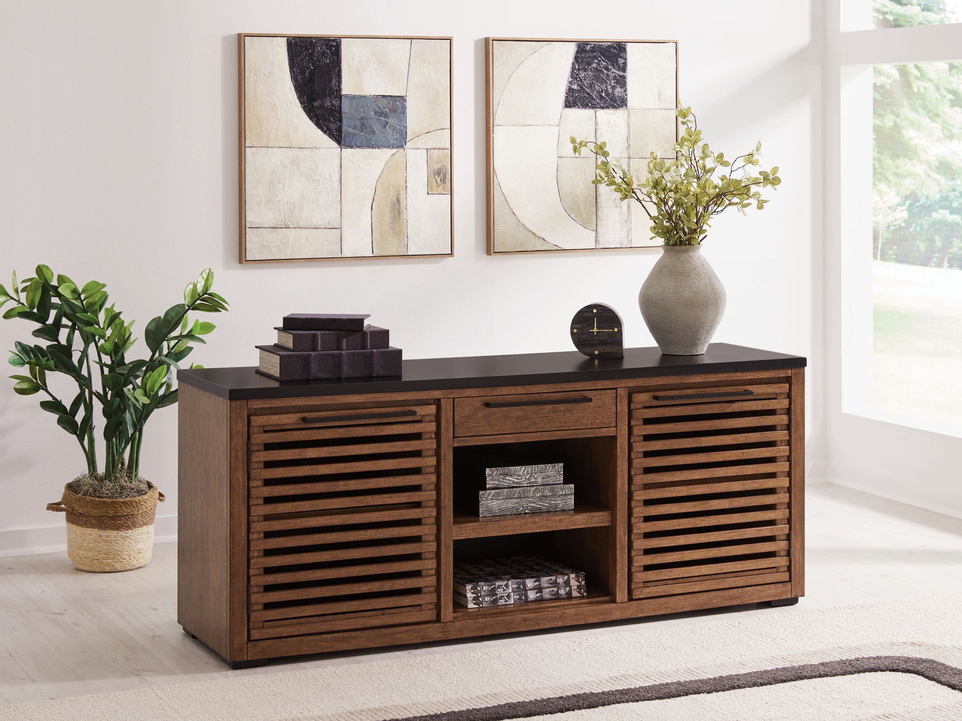 Kallari - Credenza - Best Buy Furniture