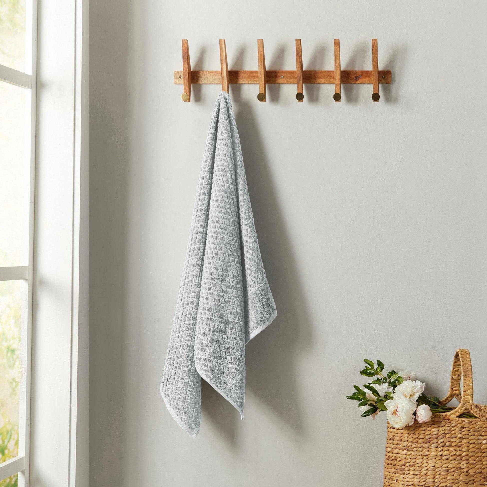 Cotton Diamond Waffle Weave Bath Towel Set - Grayson Collection - Best Buy Furniture