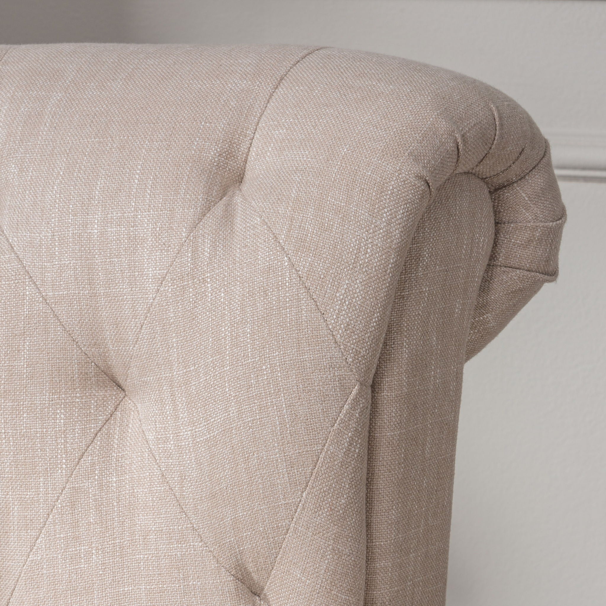 Springfield - Tufted Club Chair Stylish Upholstery - Light Beige - Best Buy Furniture