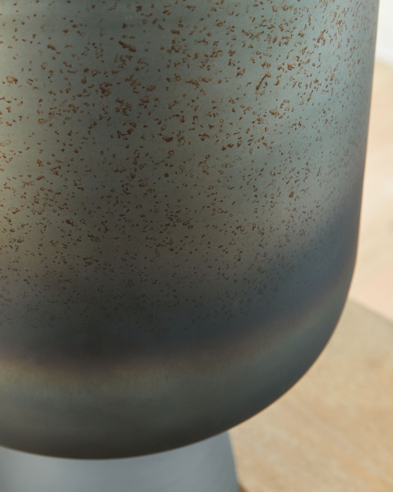 Pennmore - Vase - Best Buy Furniture