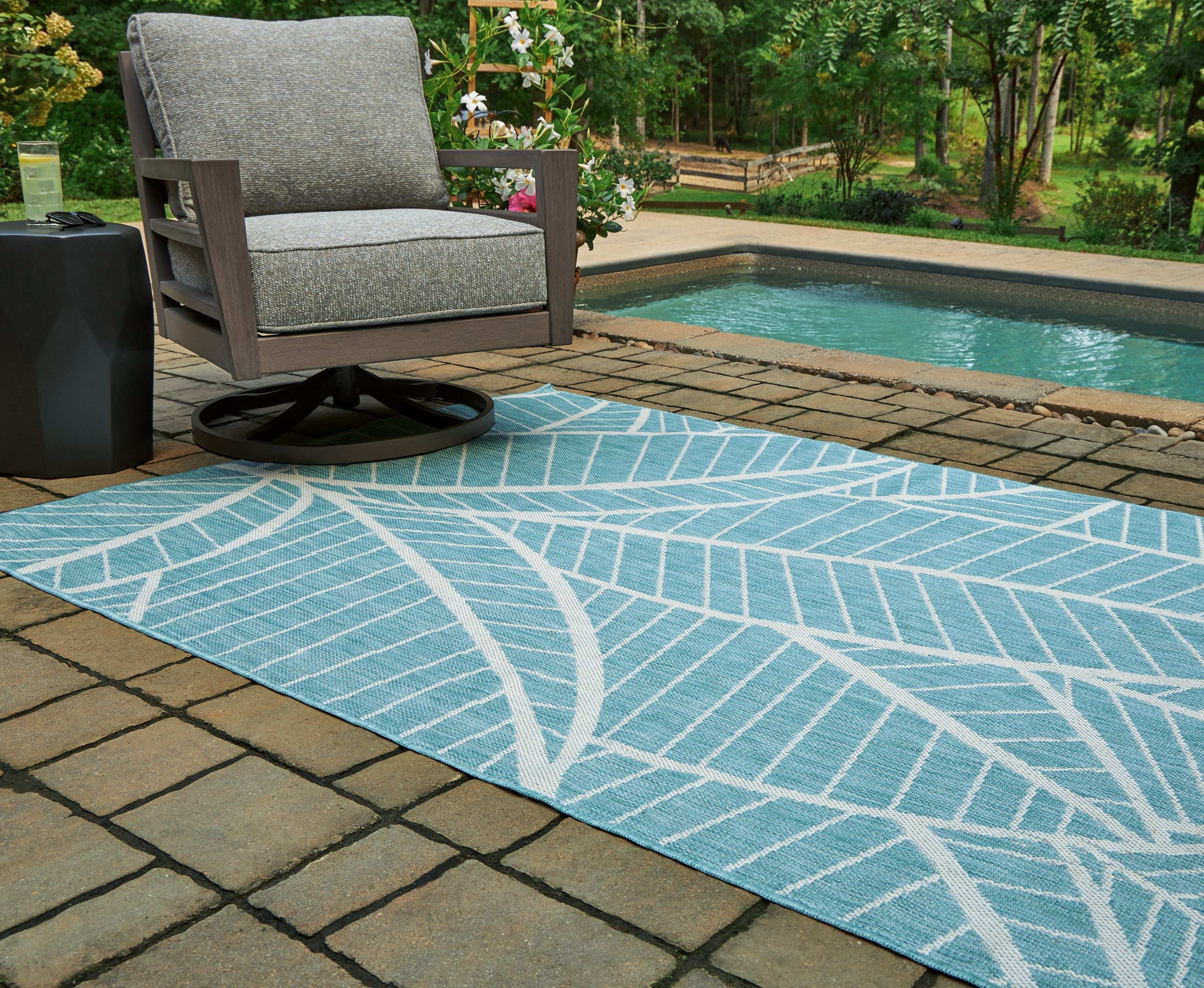 Hulsia - Rug - Best Buy Furniture
