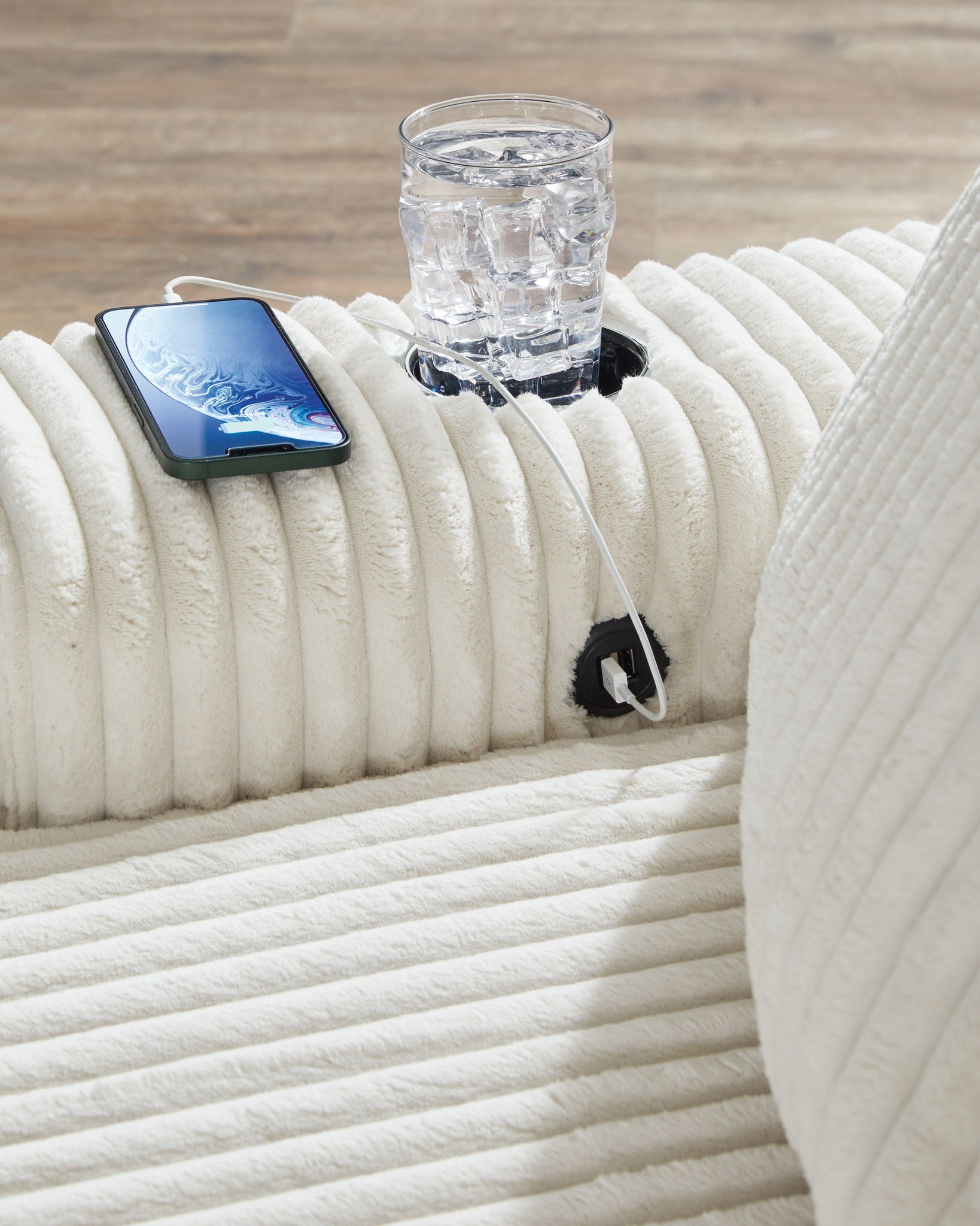 Lindyn - Chaise - Best Buy Furniture