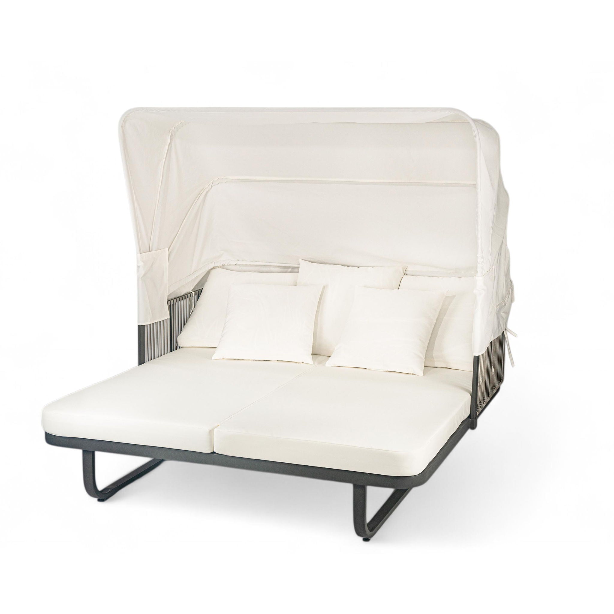 Outdoor Patio Rattan Daybed With Detachable Pillows - Best Buy Furniture