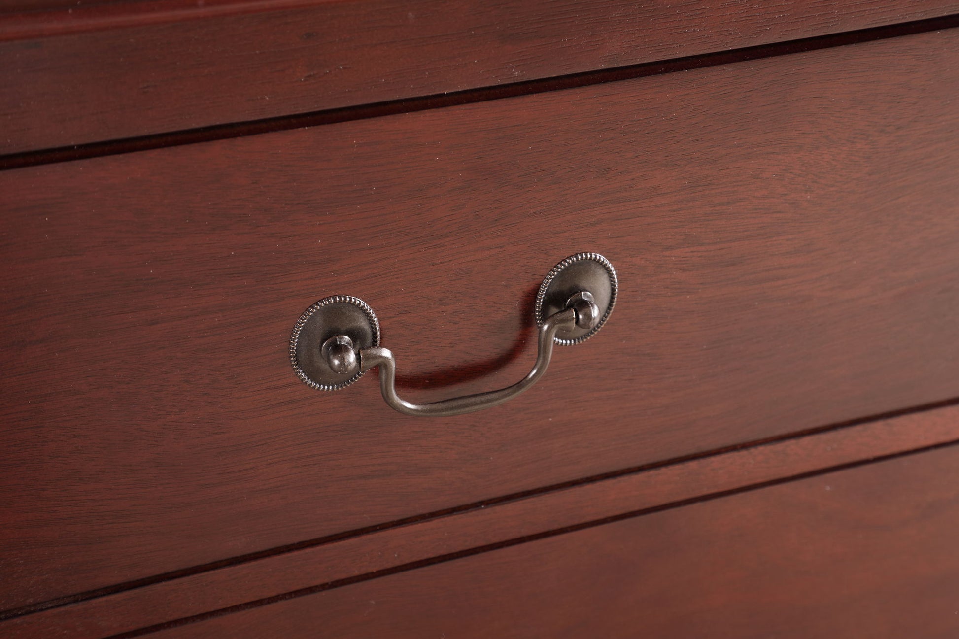 Traditional Storage Chest Elegant - Best Buy Furniture
