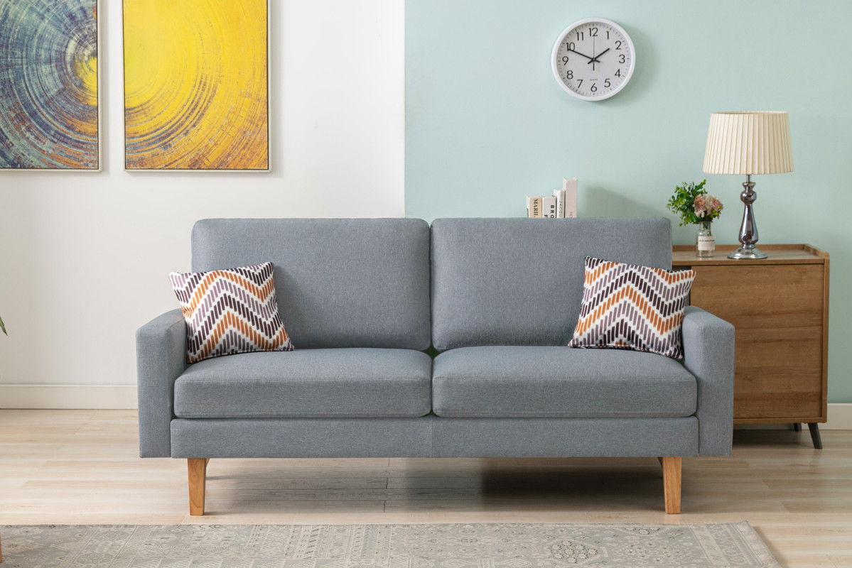 Bahamas - Minimalistic Sofa With 2 Throw Pillows - Best Buy Furniture
