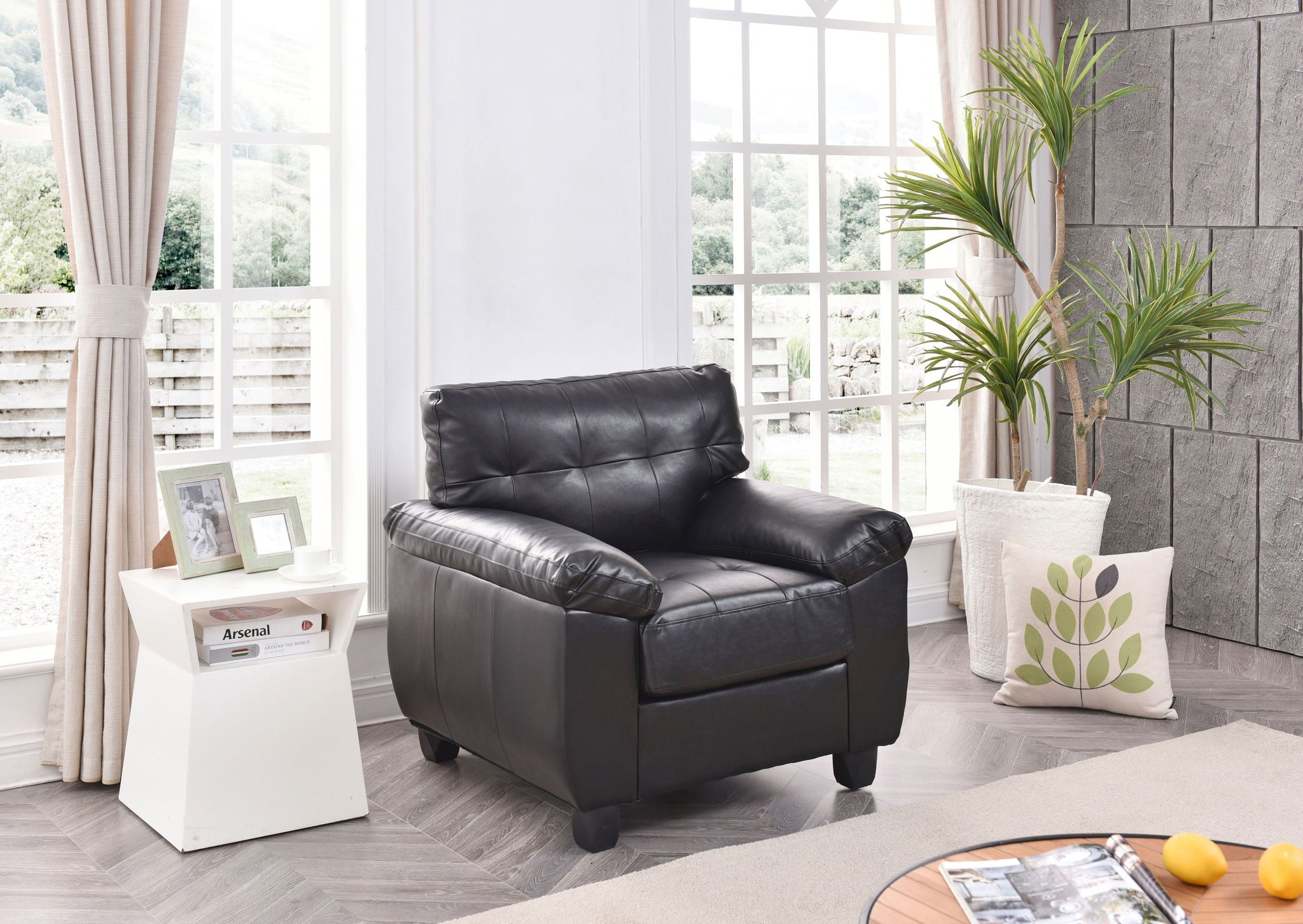 Sleek And Comfortable Accent Chair - Best Buy Furniture
