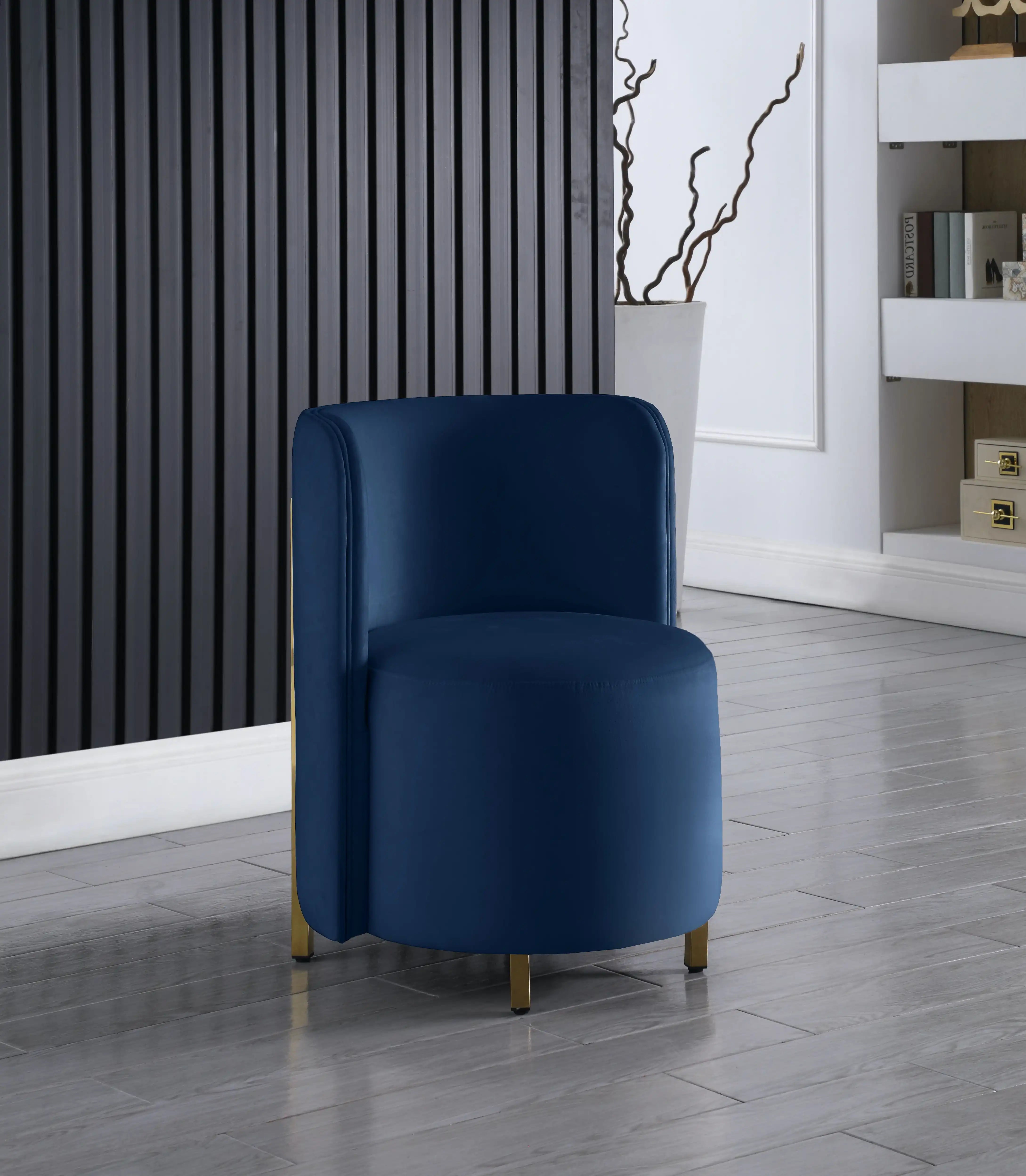 Rotunda - Accent Chair - Best Buy Furniture
