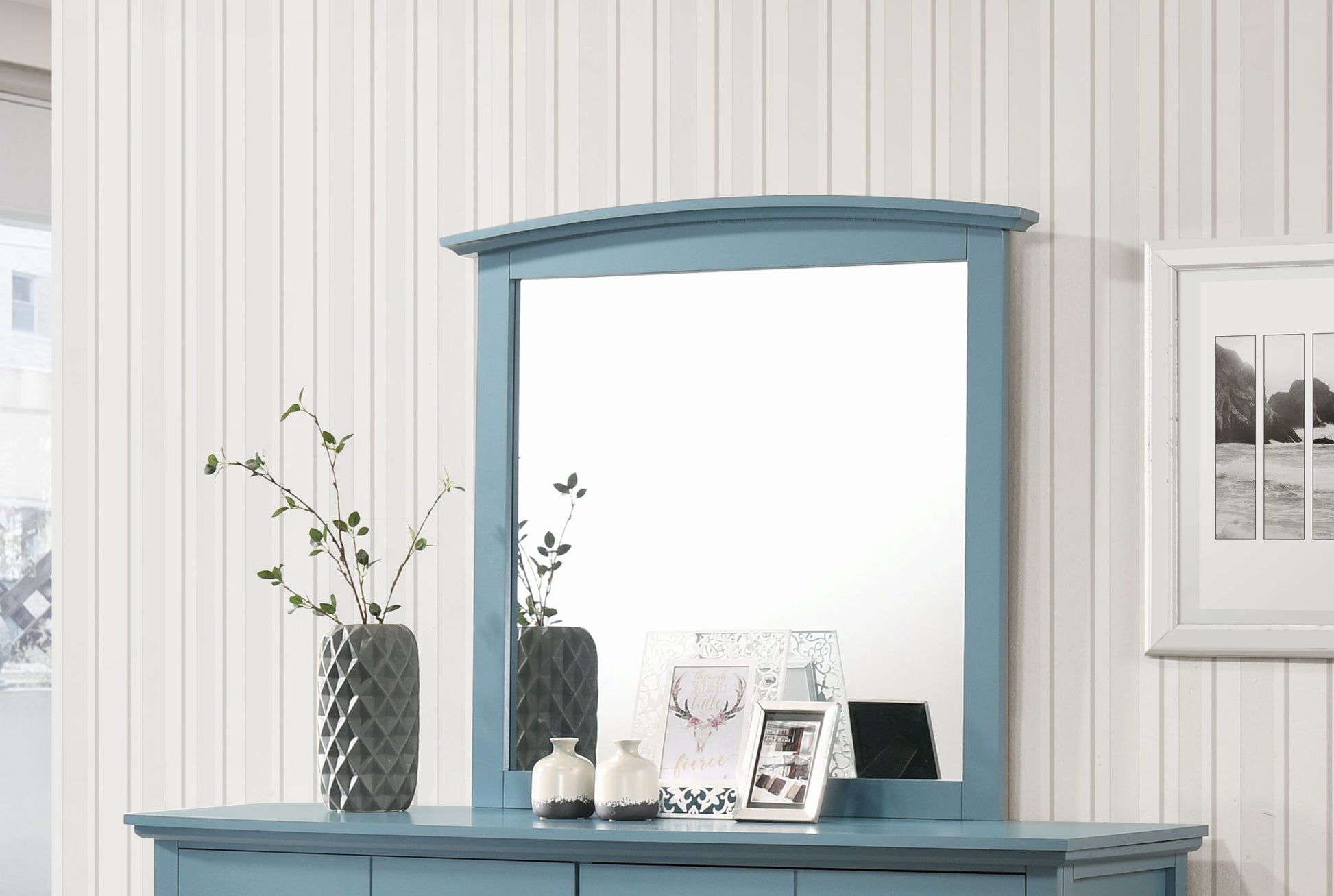 Elegant Wall Mirror - Best Buy Furniture
