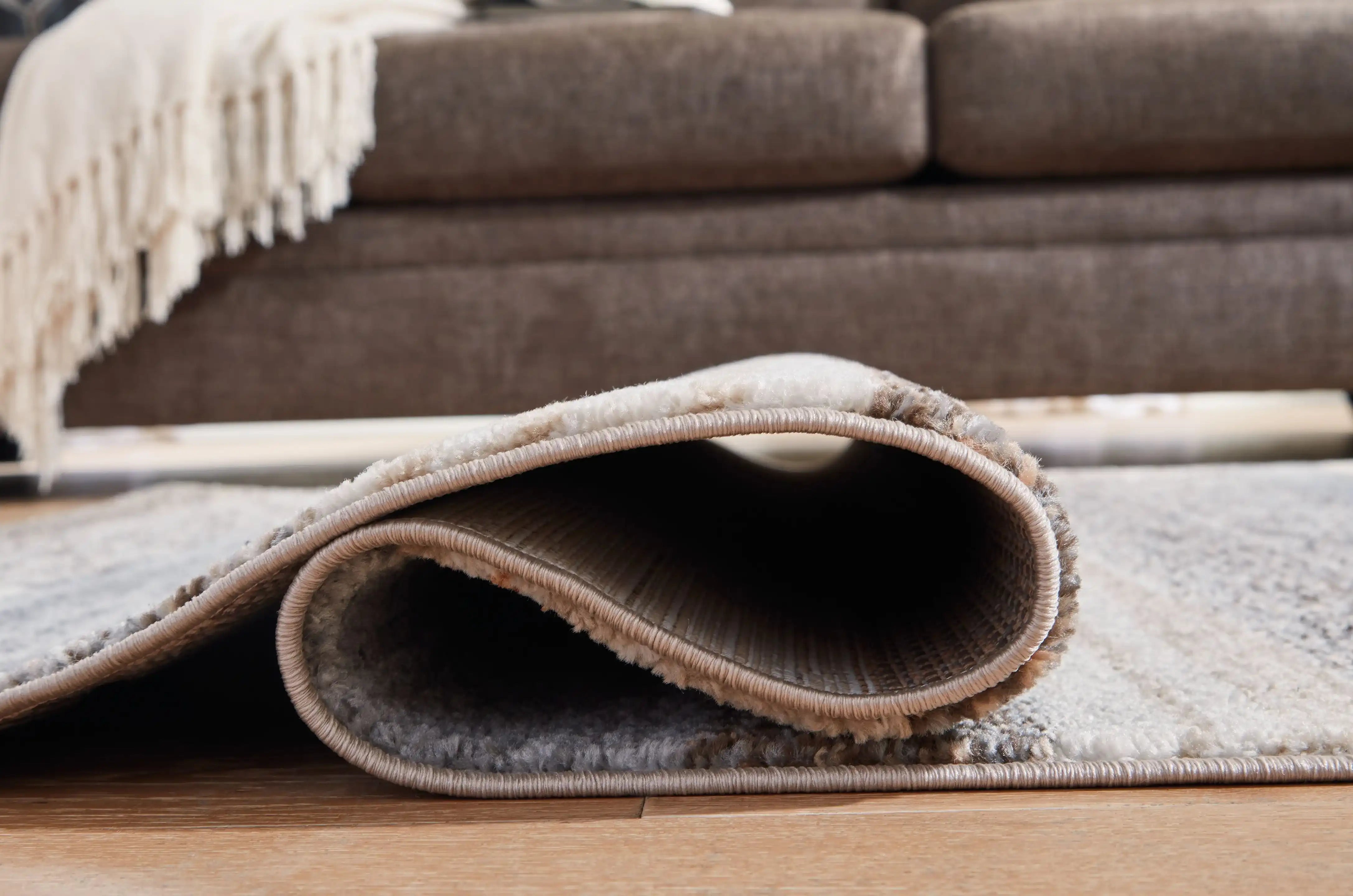 Sethburn - Rug - Best Buy Furniture