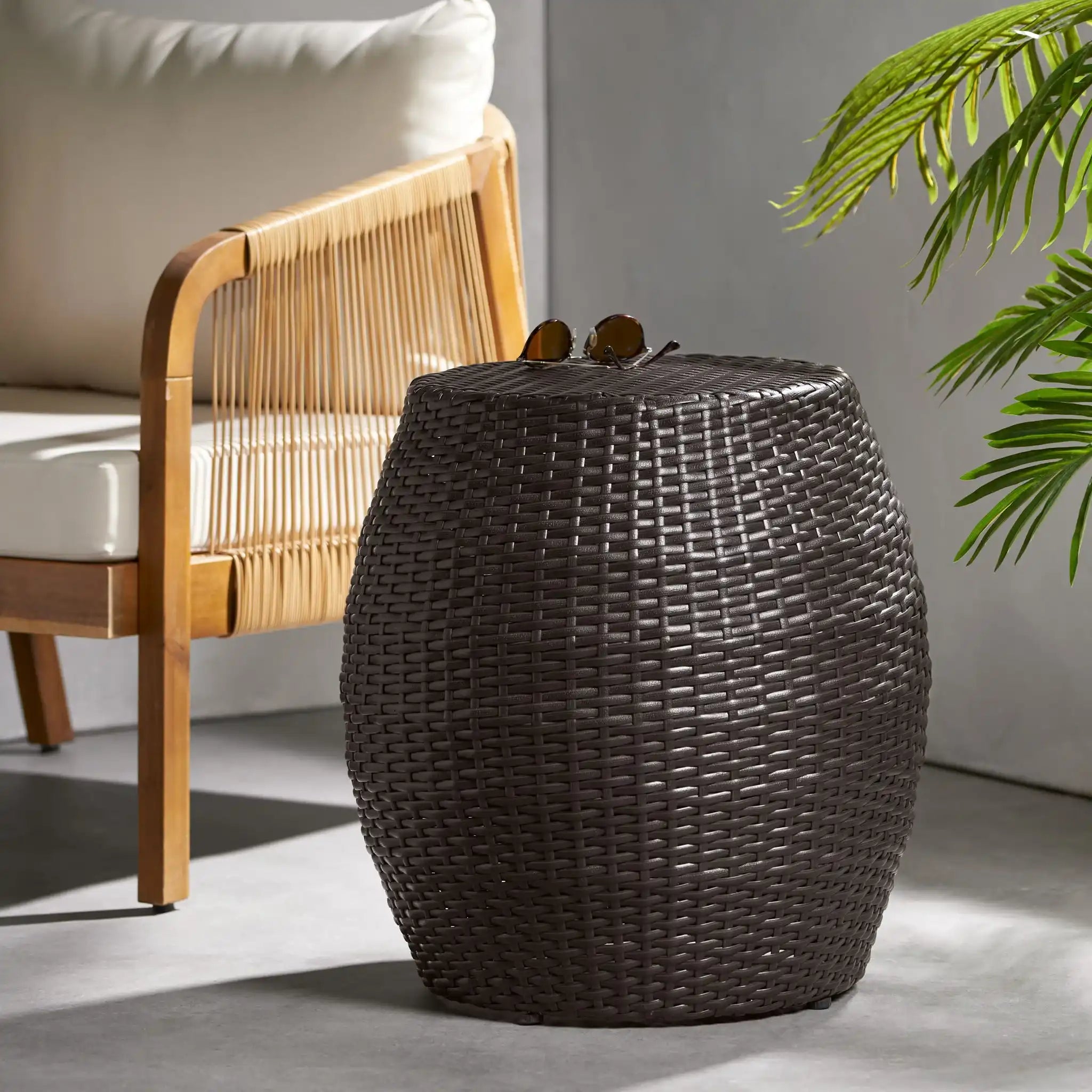 Outdoor Wicker Patio Side Table - Best Buy Furniture