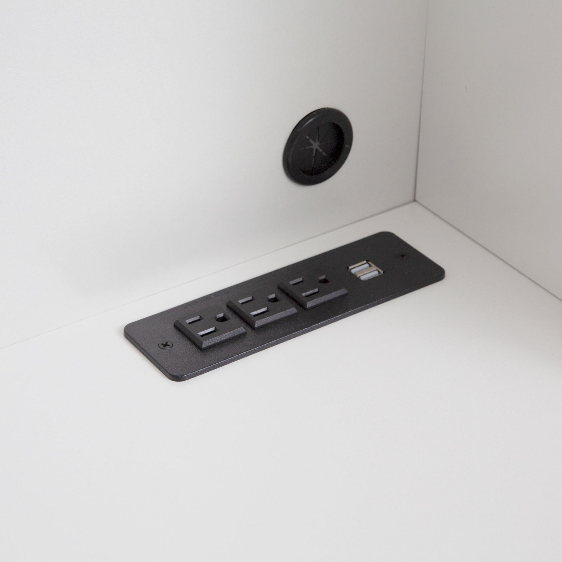 Computer Desk With Hutch & Bookshelf, Wood Executive Desk Teens Student Desk Writing Laptop Home Office Desk With Drawers, 3 Ac Outlets And 2 USB Charging Ports, Study Laptop Table For Home - White - Best Buy Furniture