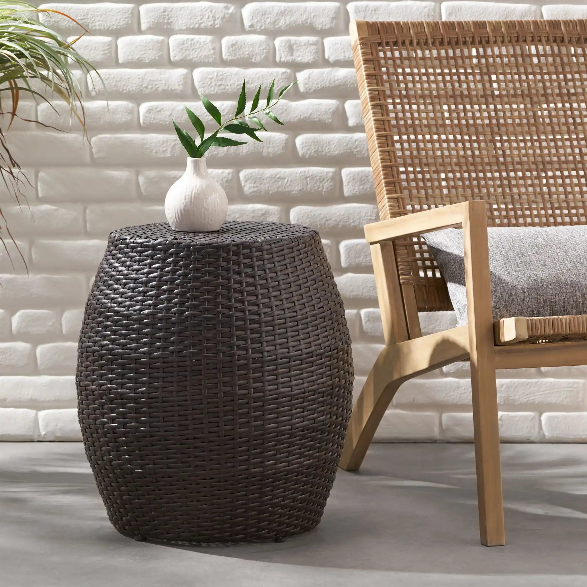 Outdoor Wicker Patio Side Table - Best Buy Furniture