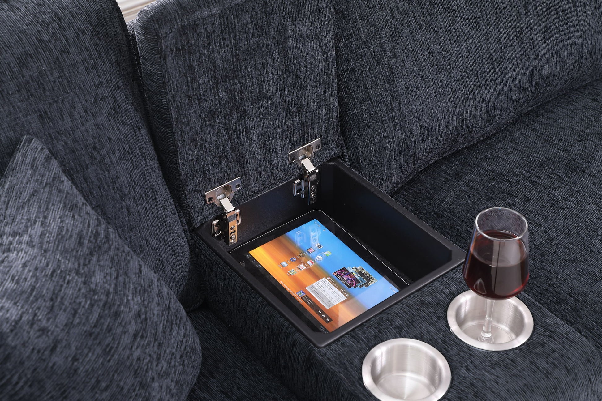 Gina - Sectional Sofa With Ottoman - Black - Best Buy Furniture