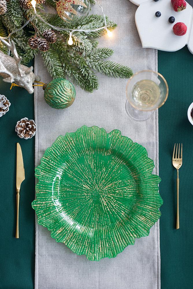 Plastic Charger Plate (Set of 8) - Best Buy Furniture