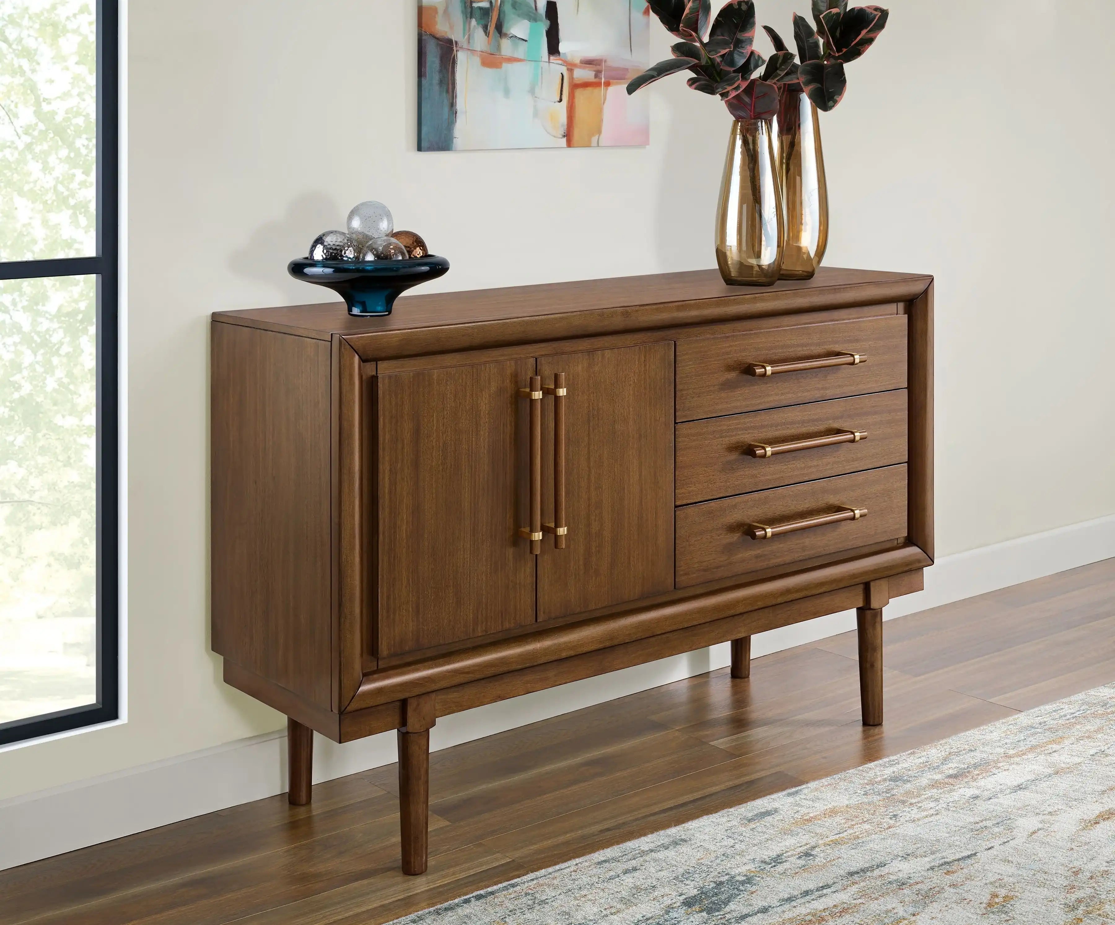 Lyncott - Dining Room Server - Brown - Best Buy Furniture