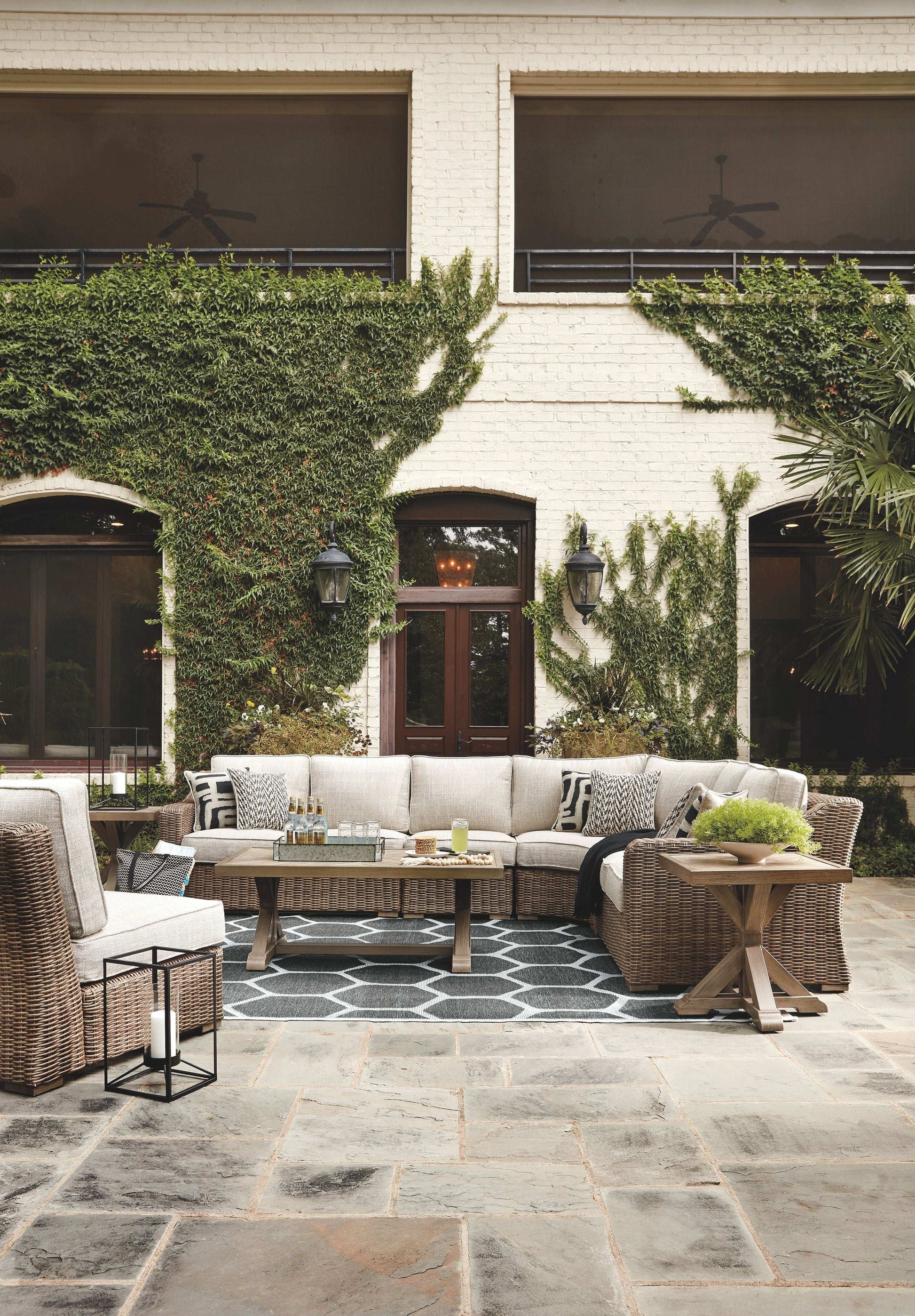 Beachcroft - Sectional Lounge Set - Best Buy Furniture