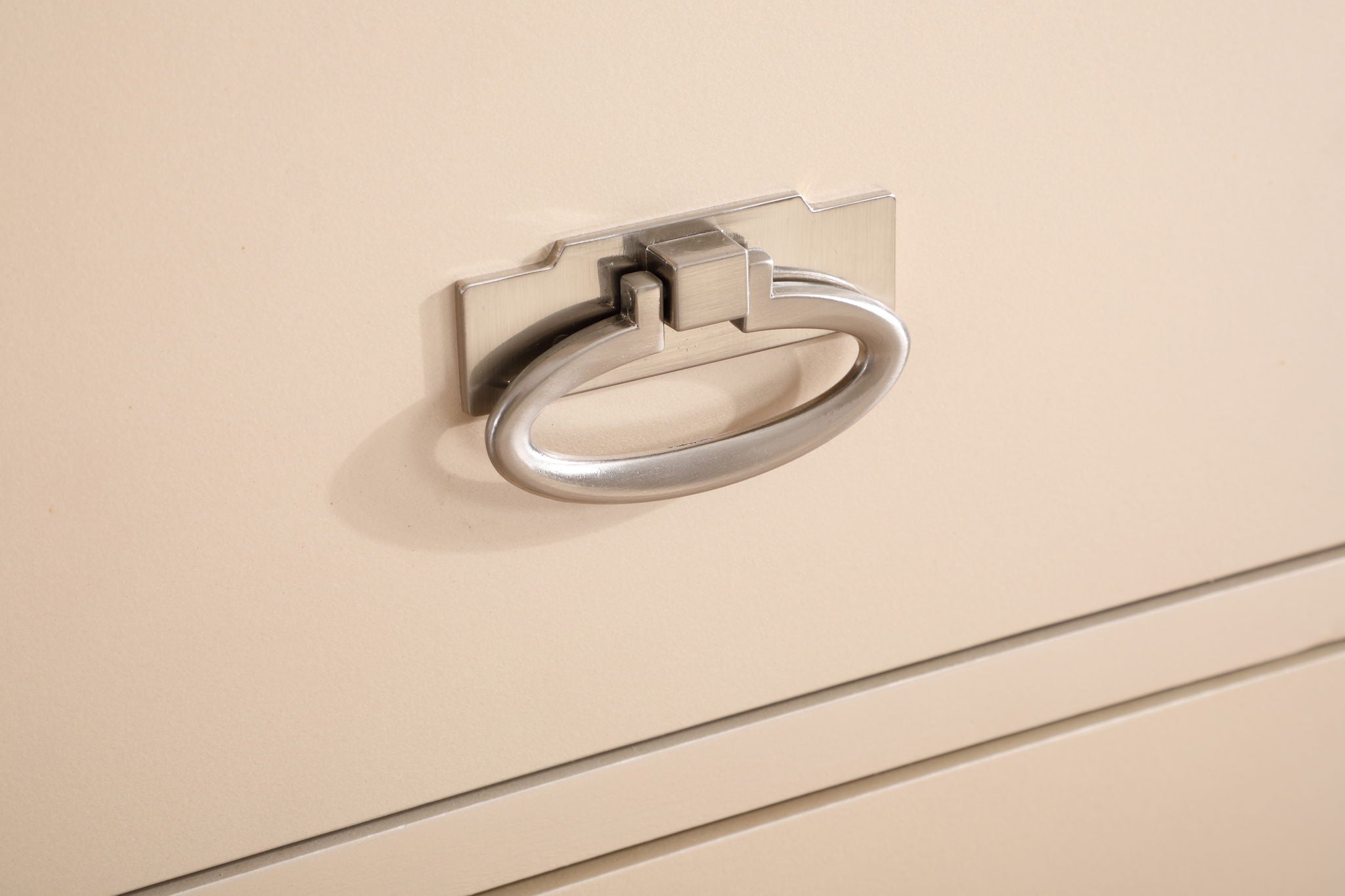 Sleek Contemporary Storage Chest - Best Buy Furniture