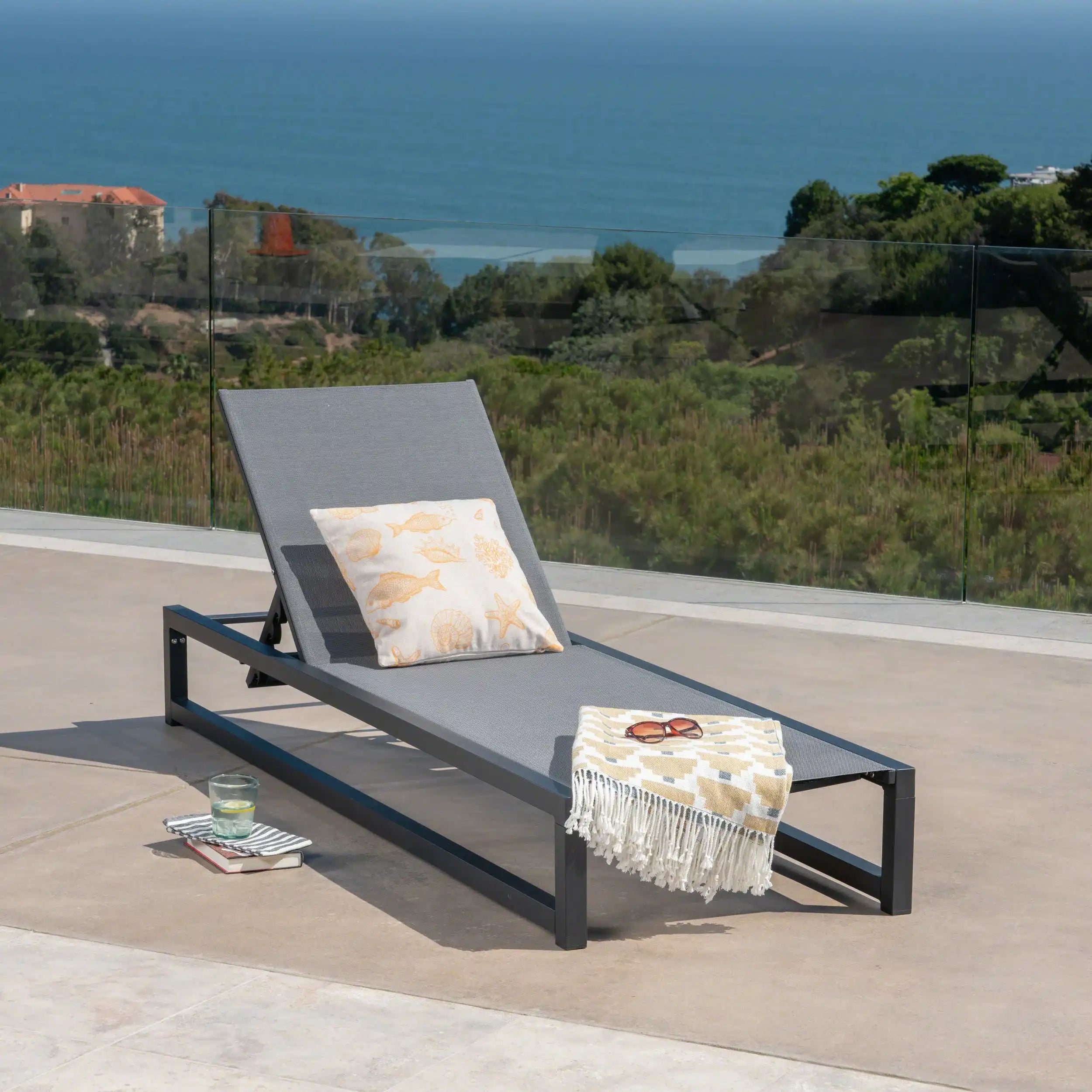 Venice Outdoor Chaise Lounge - Best Buy Furniture