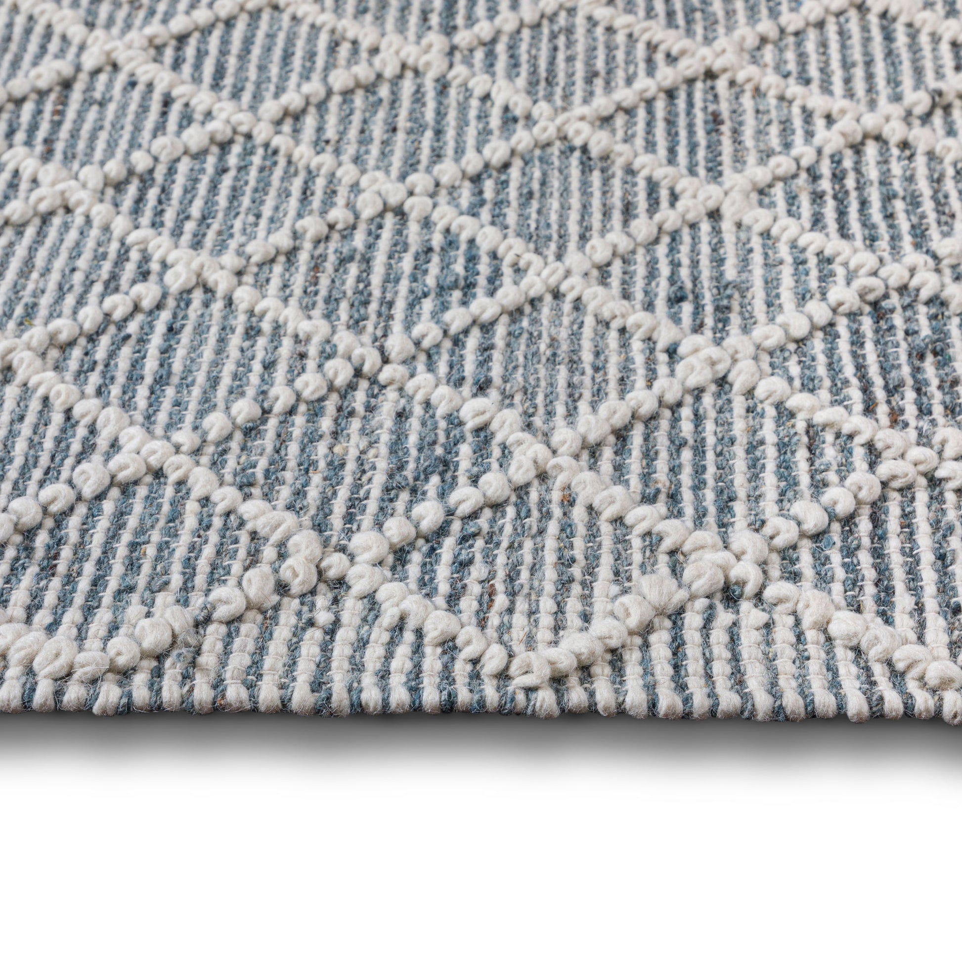 Ogden - 6' X 9' Area Rug - Ivory - Best Buy Furniture