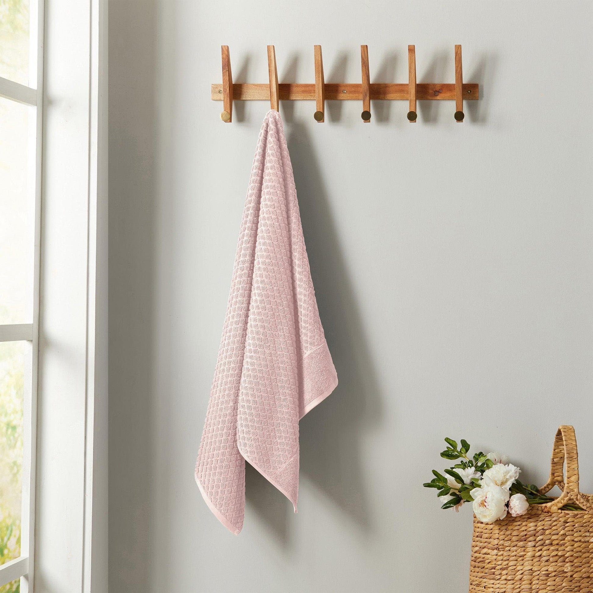 Cotton Diamond Waffle Weave Bath Towel Set - Grayson Collection - Best Buy Furniture