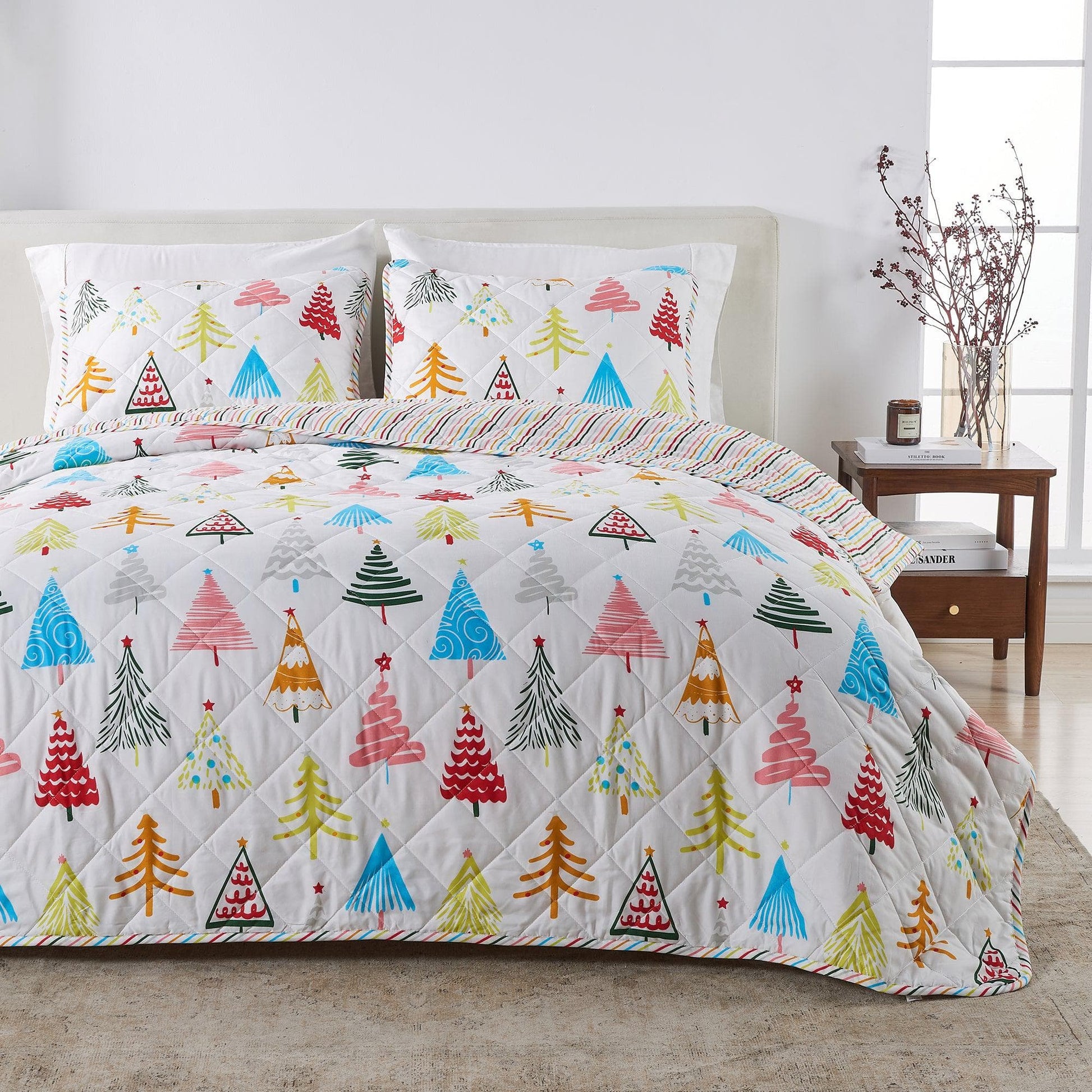 Colorful Holiday Quilt Set - Midnight Magic Collection - Best Buy Furniture