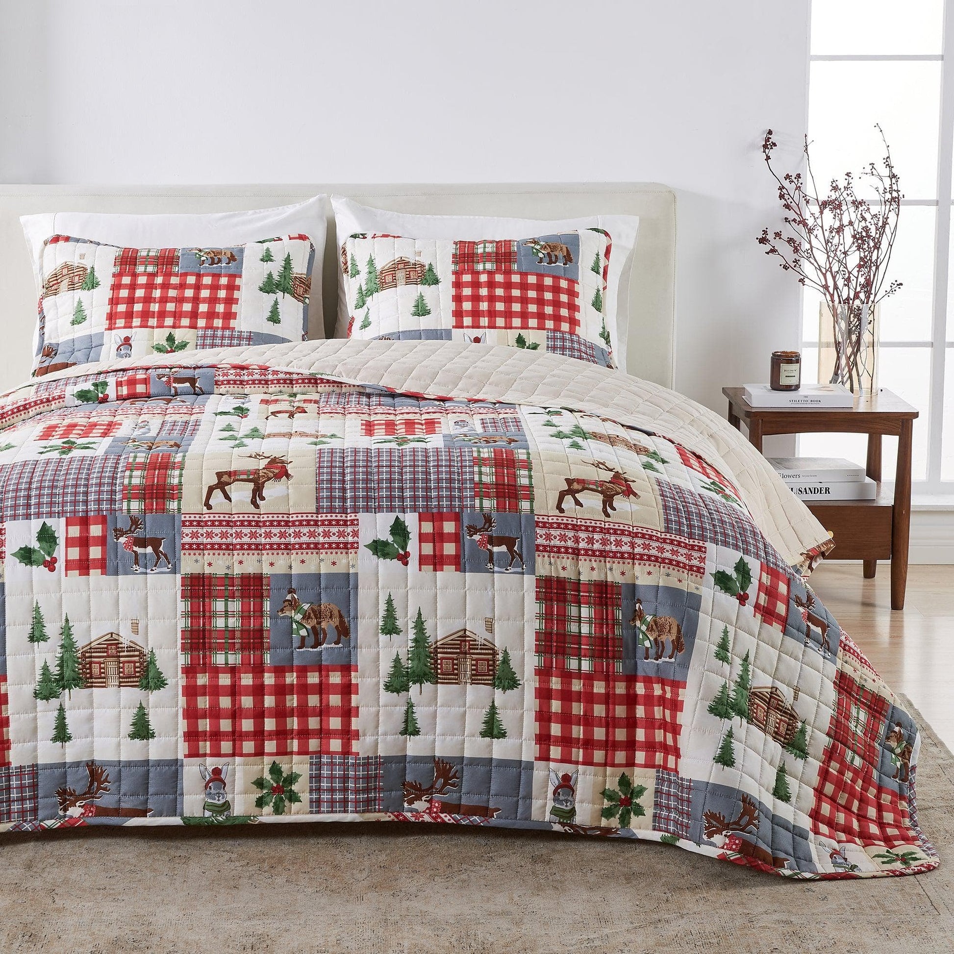 Colorful Holiday Quilt Set - Midnight Magic Collection - Best Buy Furniture