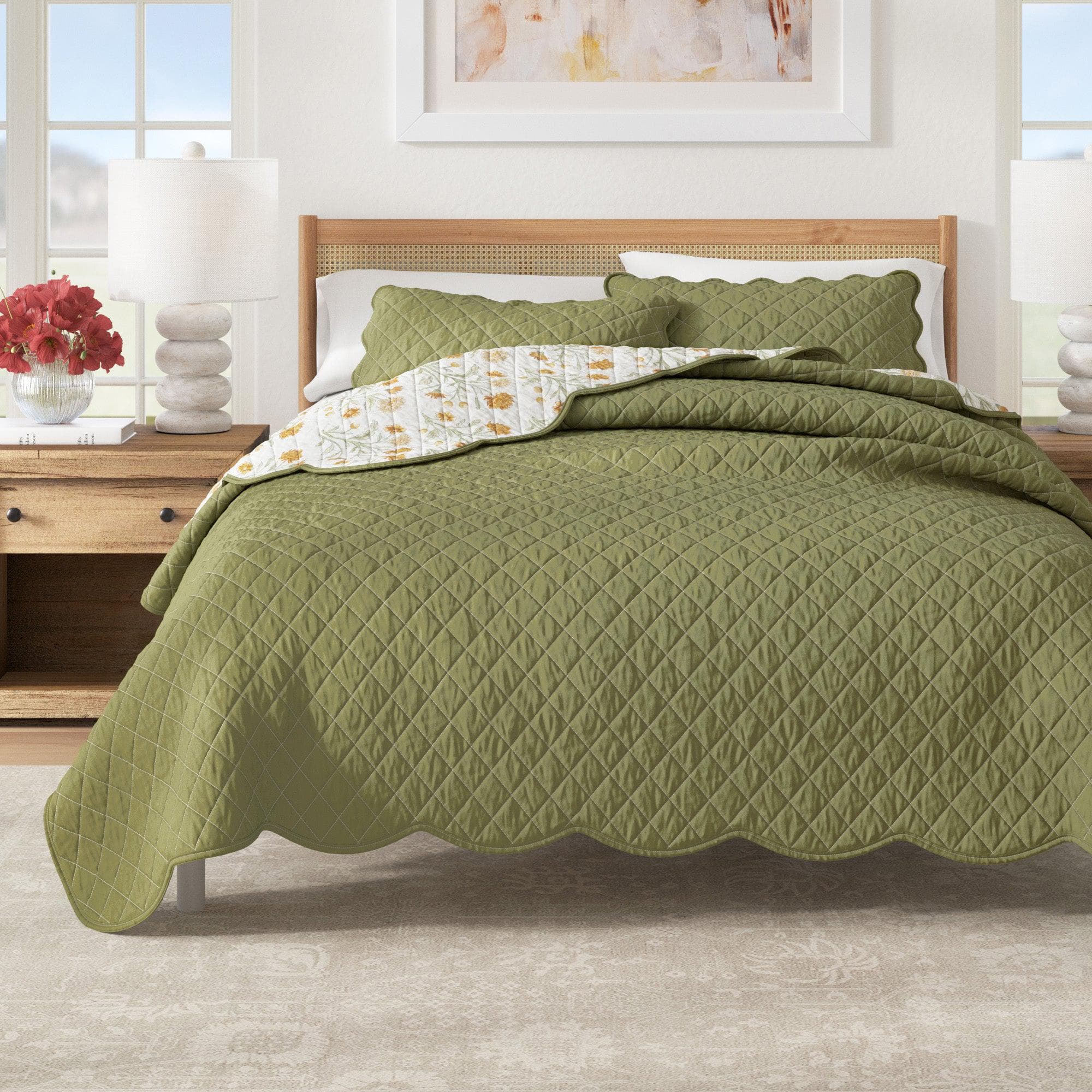 Floral Print & Scallopeded Edge Cotton Quilt Set - Illiana Collection - Best Buy Furniture