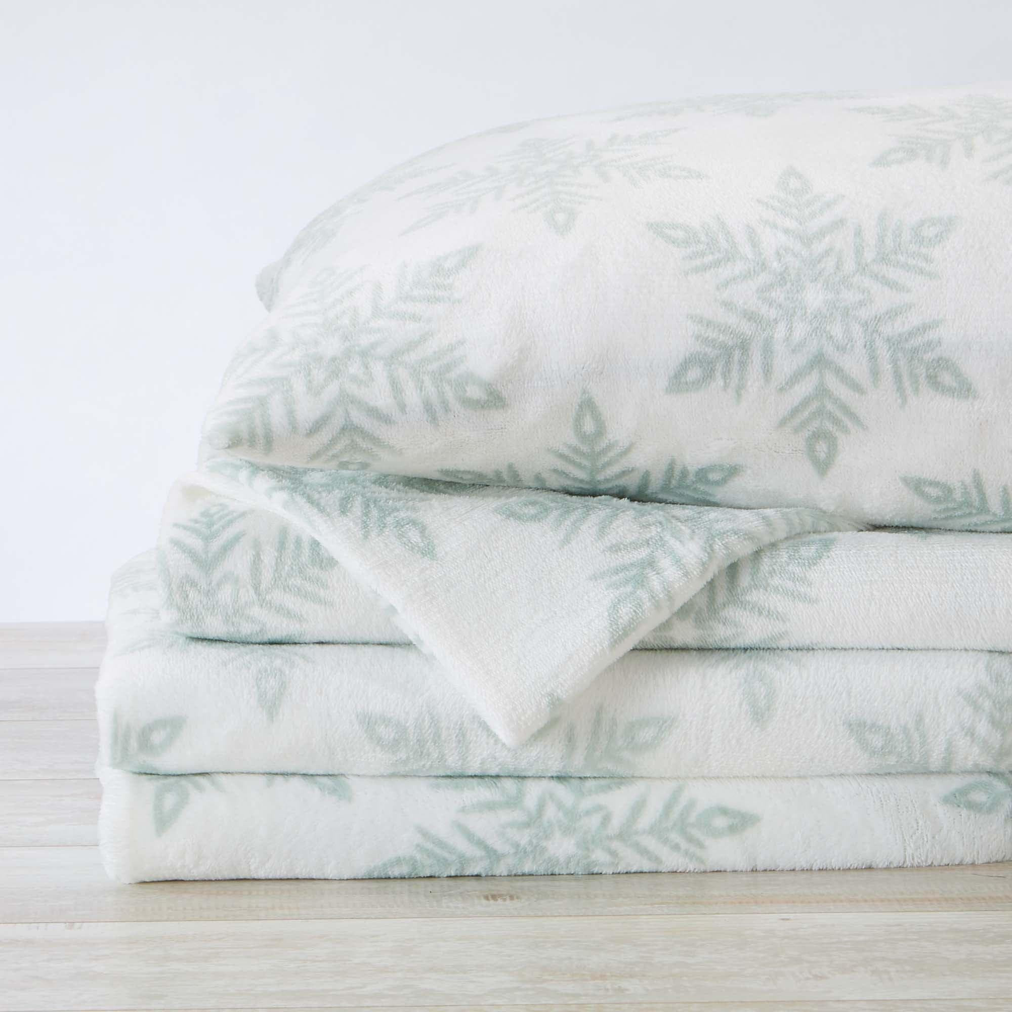 4-Piece Printed Plush Sheet - Velvet Luxe Collection - Best Buy Furniture