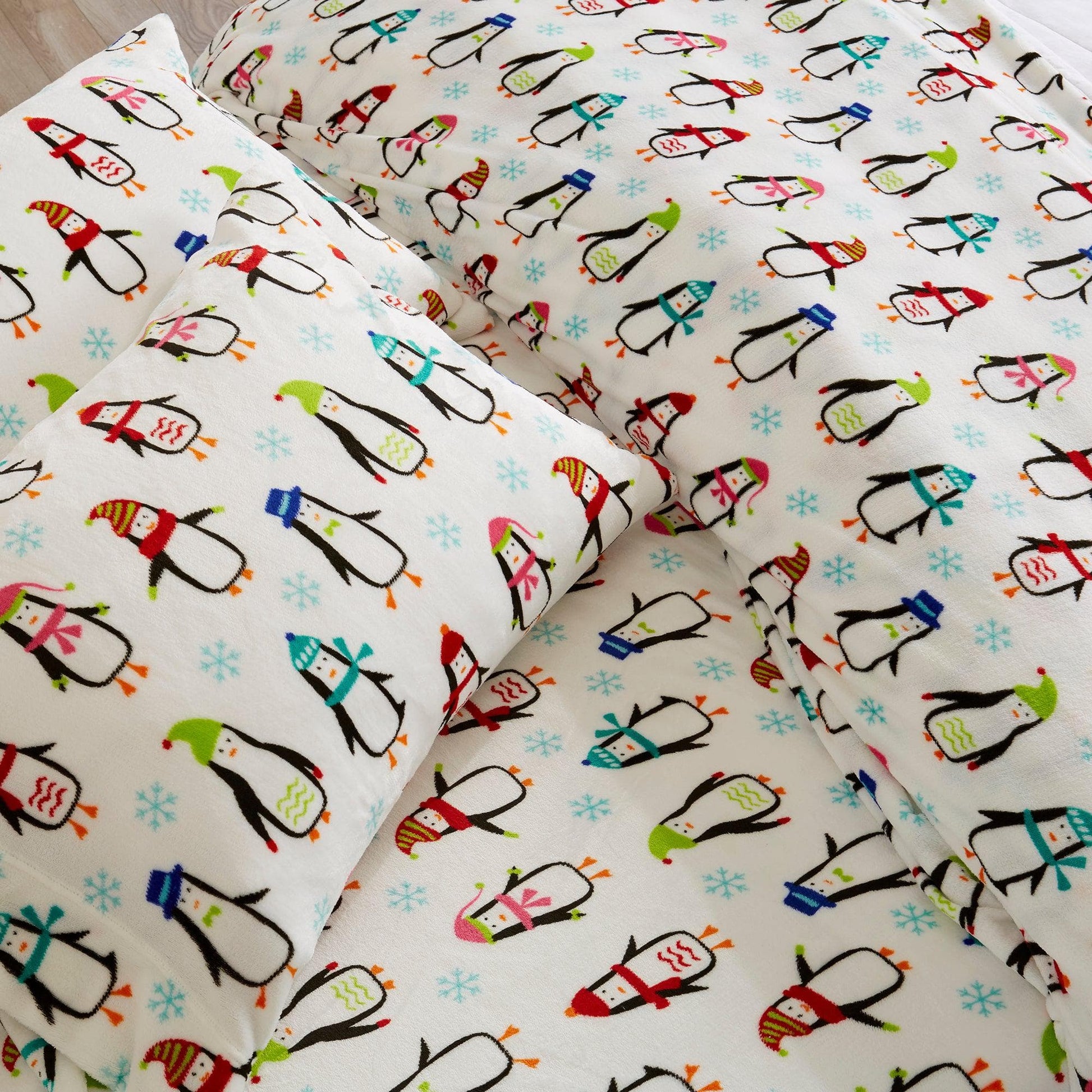 4-Piece Printed Plush Sheet - Velvet Luxe Collection - Best Buy Furniture