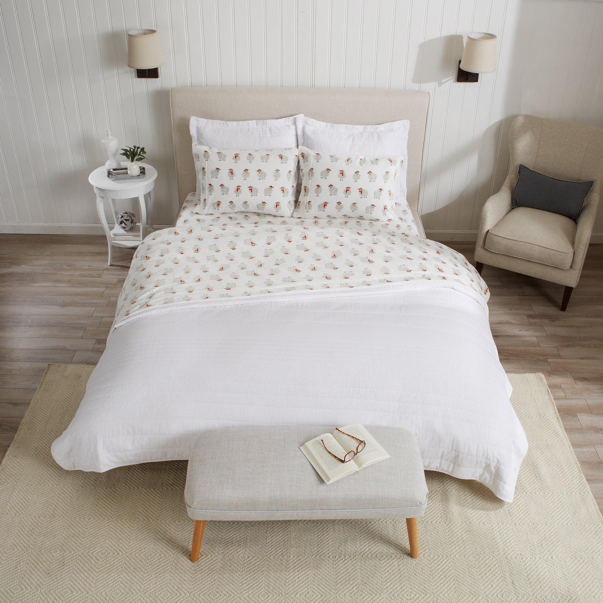 4-Piece Printed Plush Sheet - Velvet Luxe Collection - Best Buy Furniture