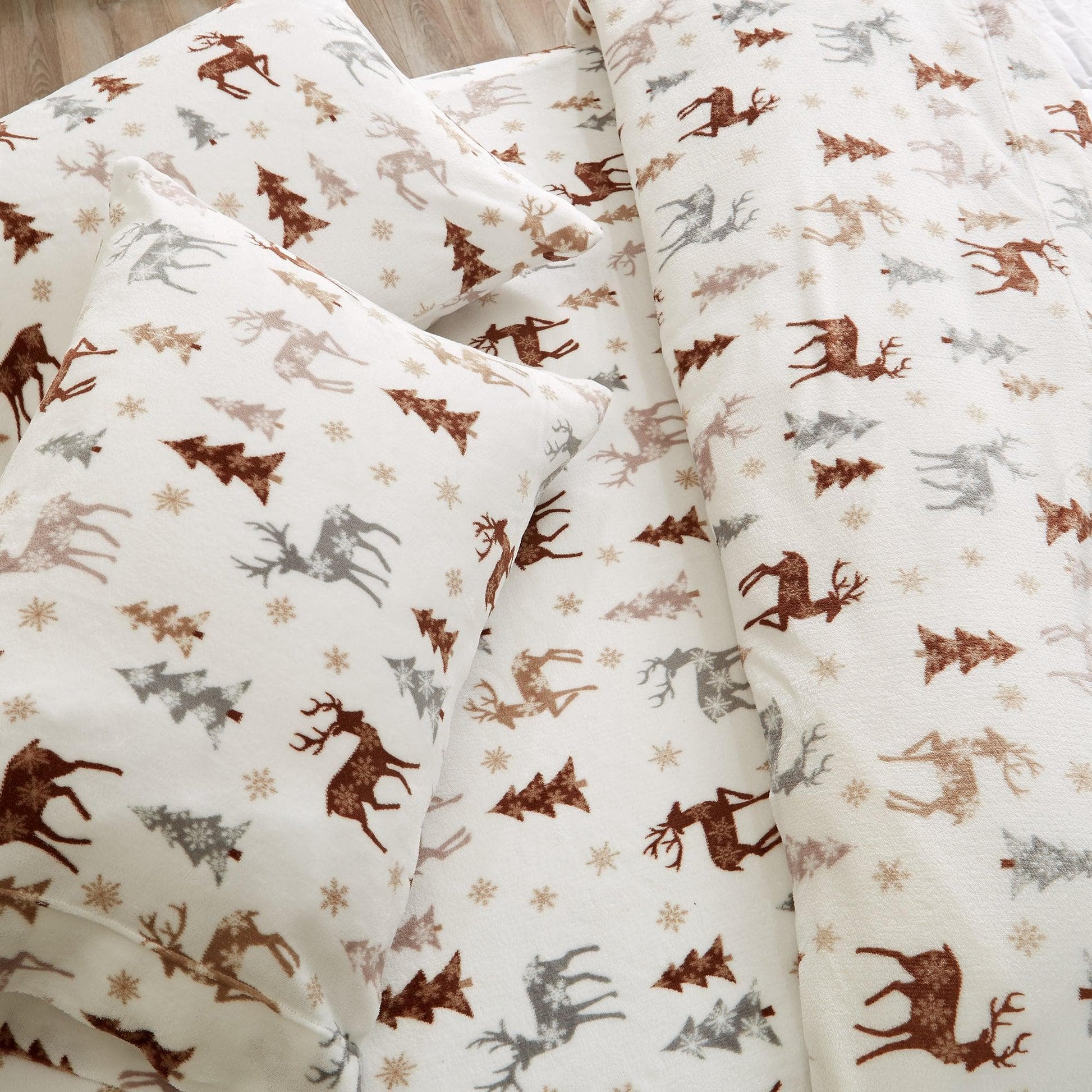 4-Piece Printed Plush Sheet - Velvet Luxe Collection - Best Buy Furniture