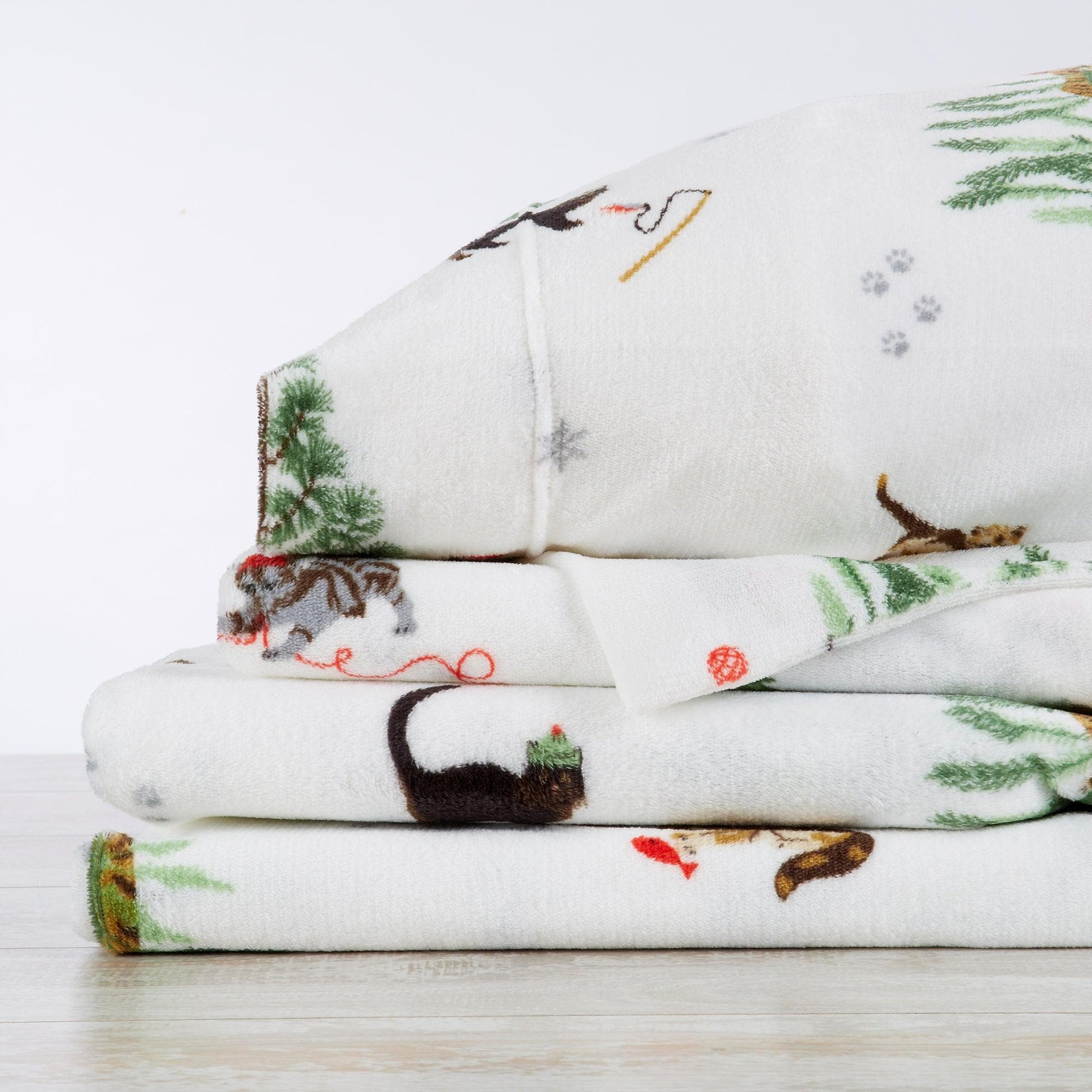 4-Piece Printed Plush Sheet - Velvet Luxe Collection - Best Buy Furniture