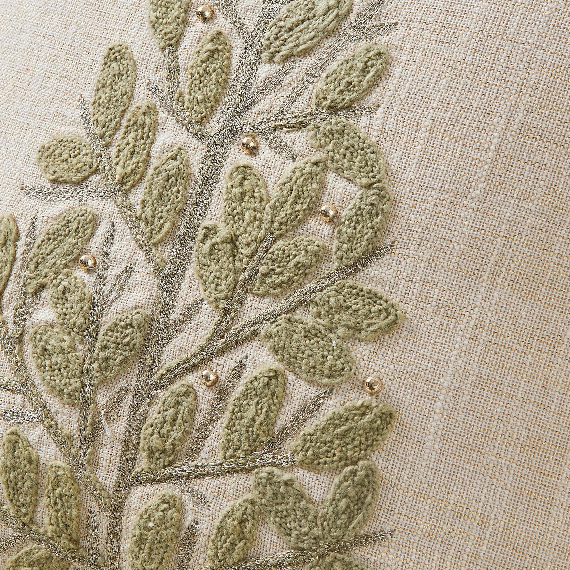 Holiday Throw Pillow - Jubilee Collection - Best Buy Furniture