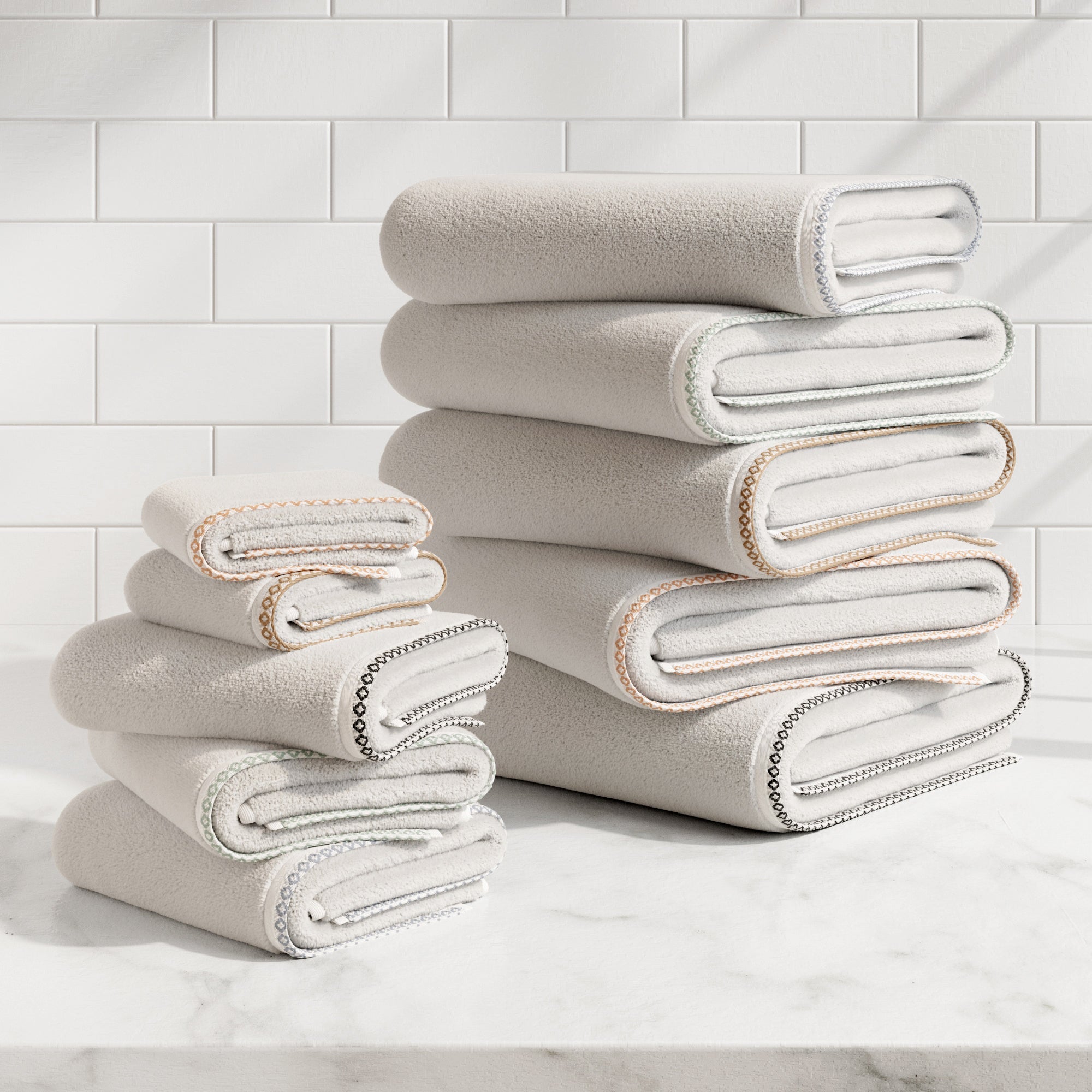 Cotton Border-Stitched 6-Piece Towel Set - Valery Collection - Best Buy Furniture