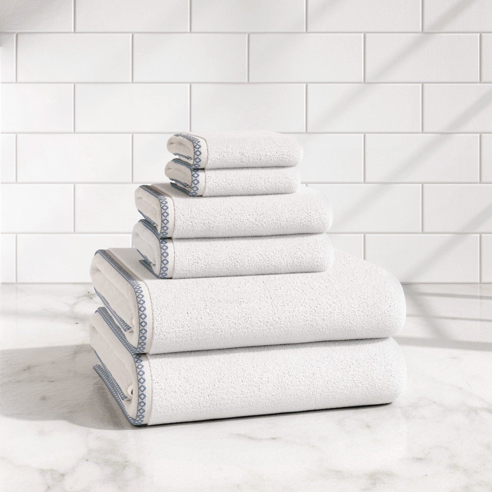 Cotton Border-Stitched 6-Piece Towel Set - Valery Collection - Best Buy Furniture